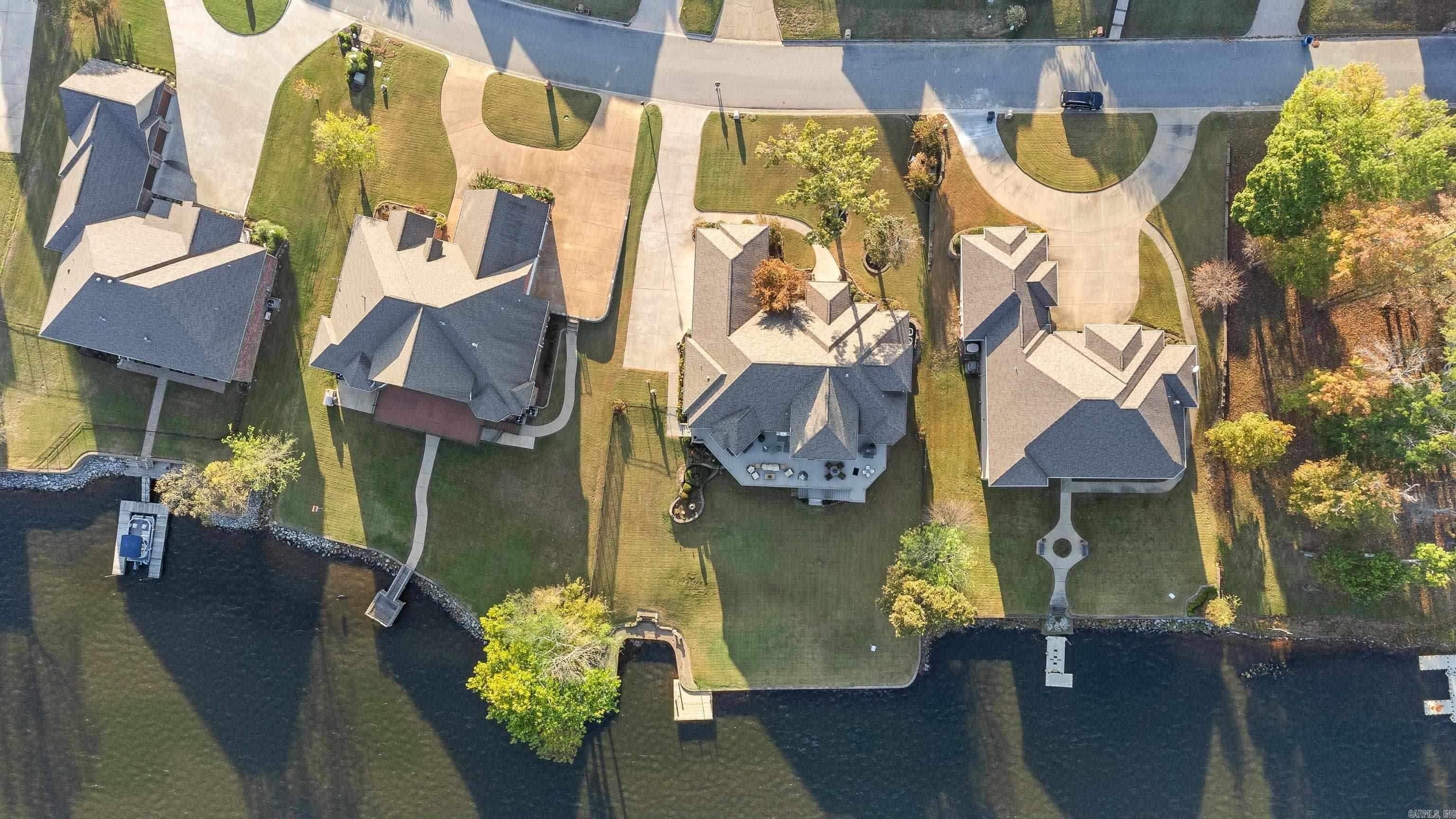 HURRICANE LAKE EST - Residential