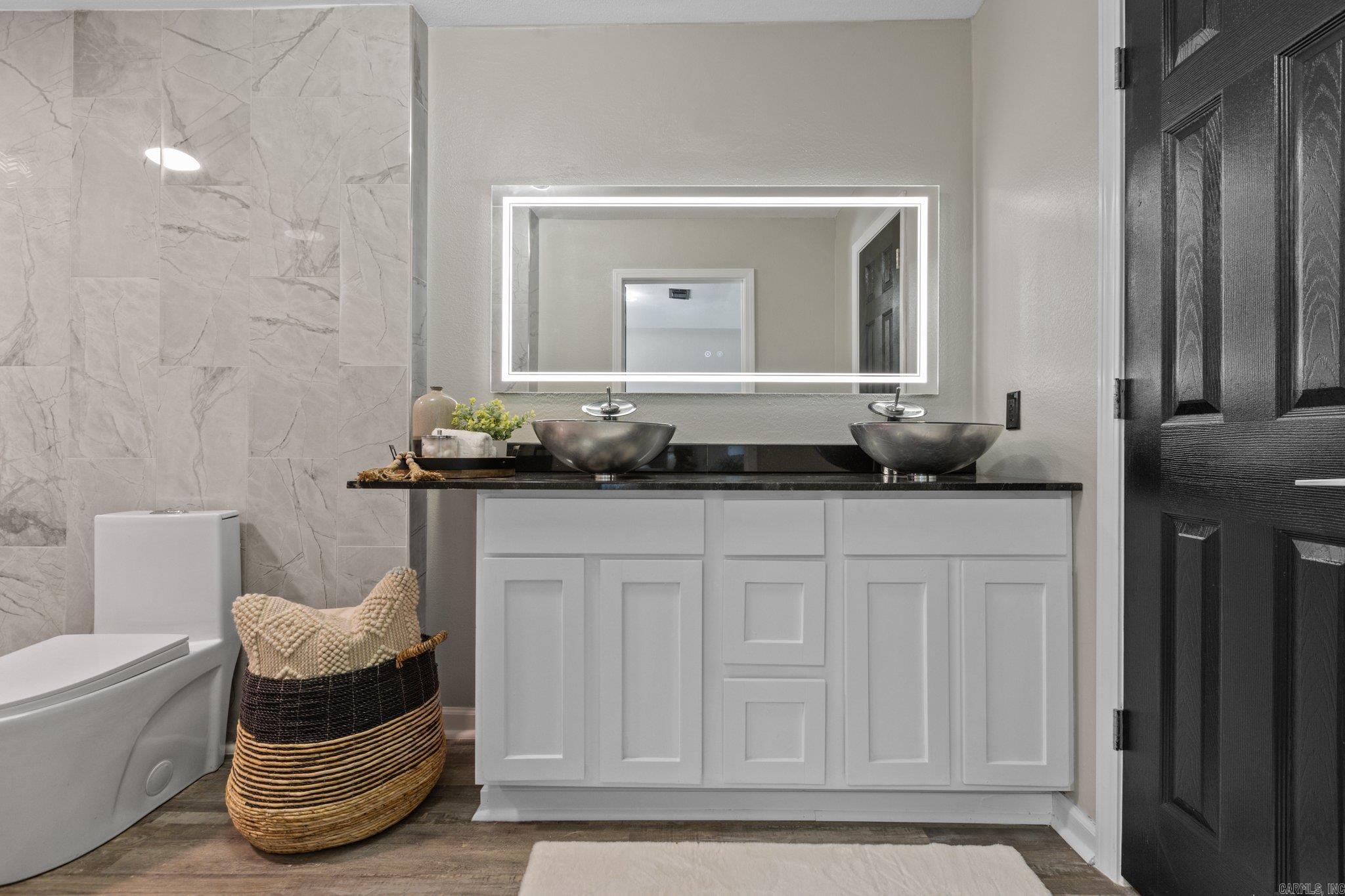 Pine Wood - Residential