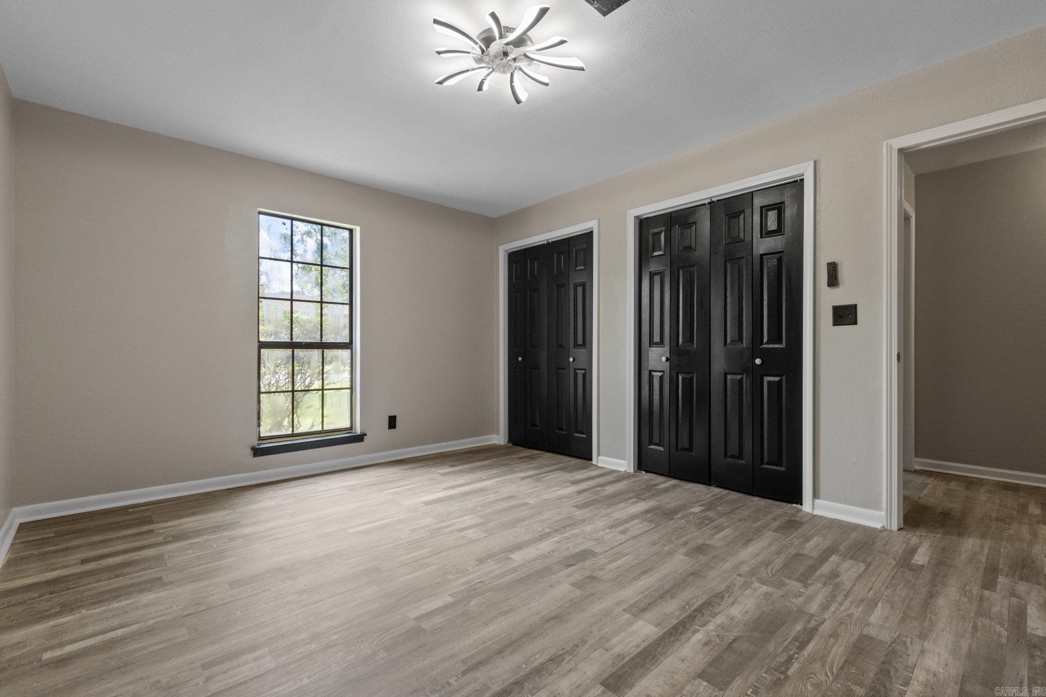 Pine Wood - Residential