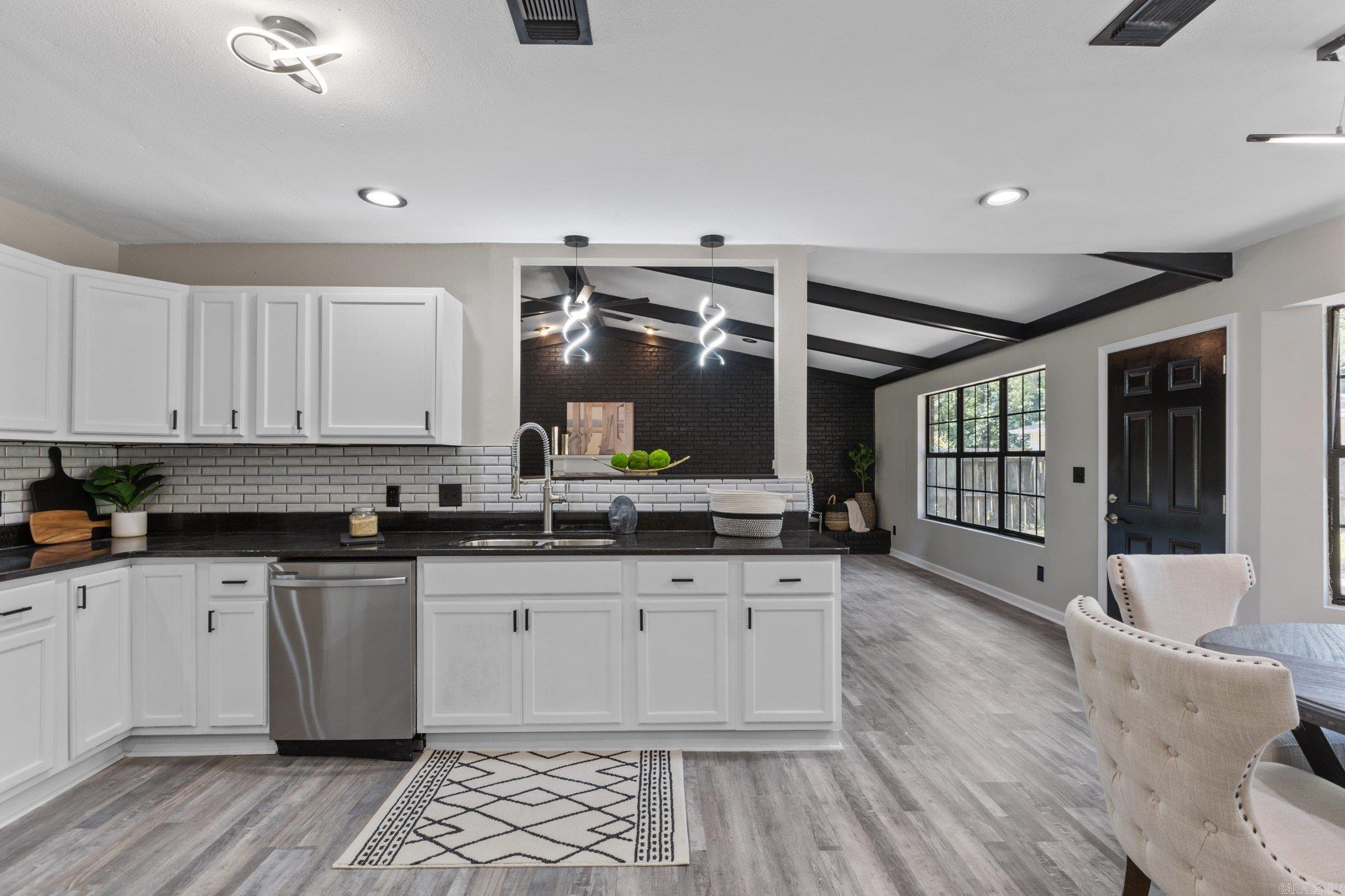 Pine Wood - Residential