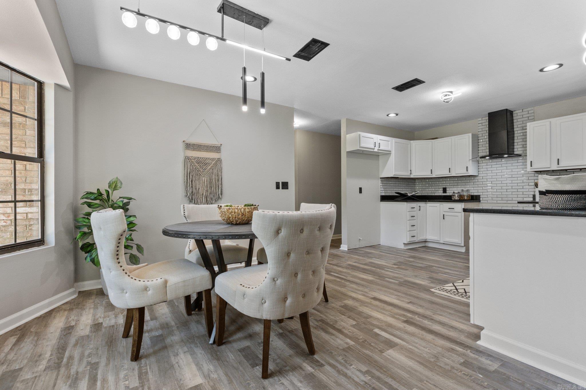 Pine Wood - Residential