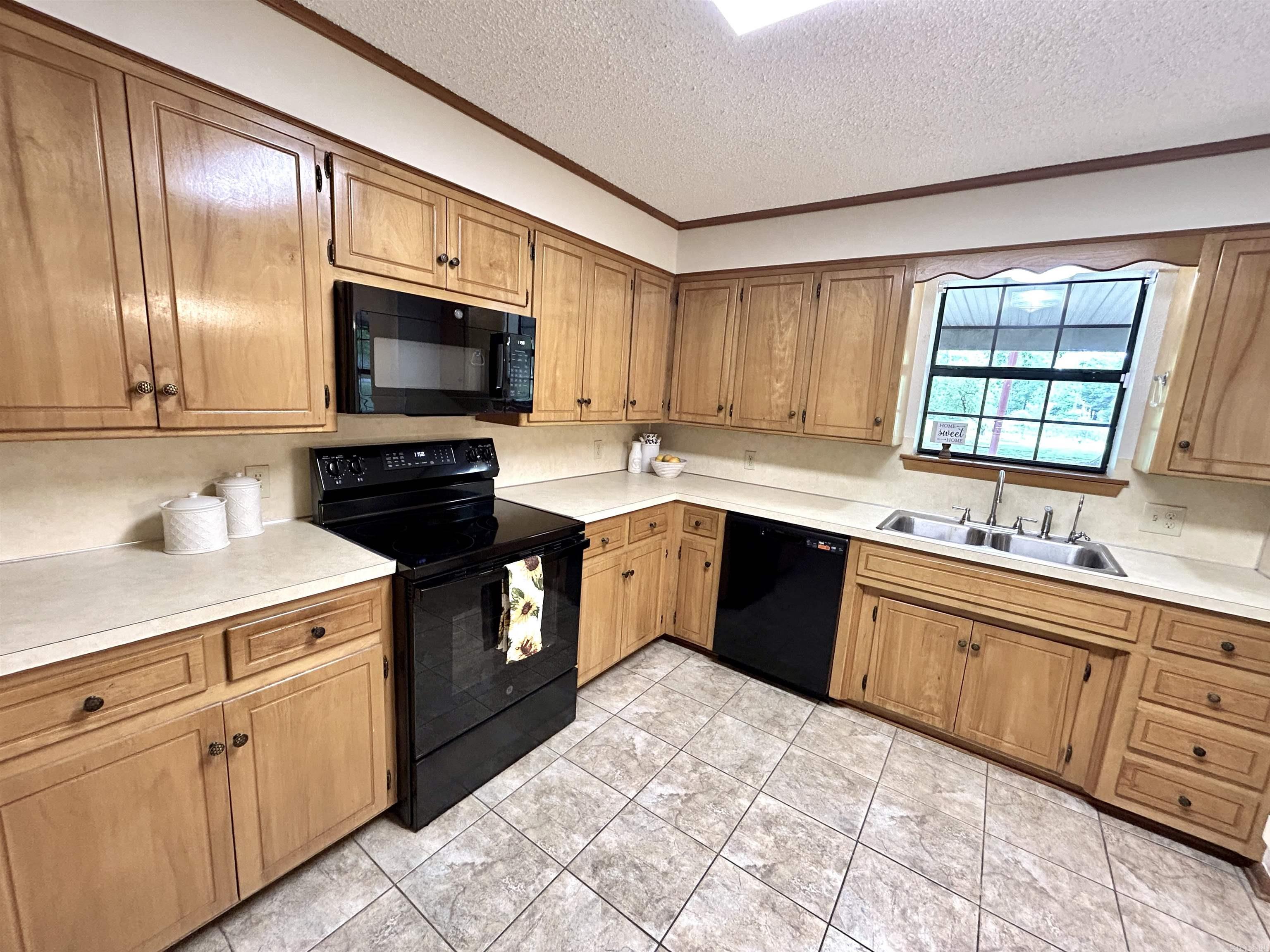 CHRISTY ACRES - Residential