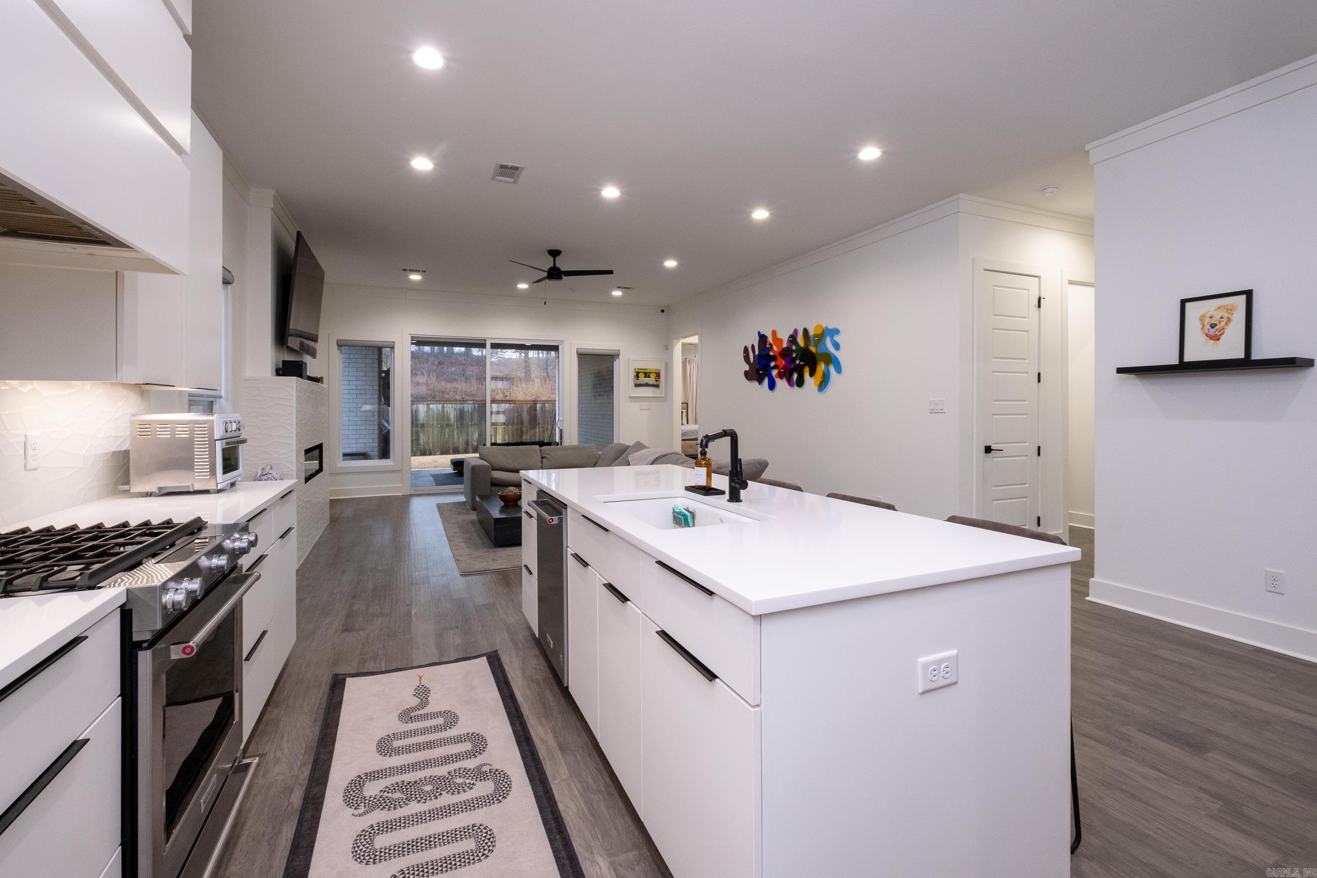 WILDWOOD PLACE - Residential