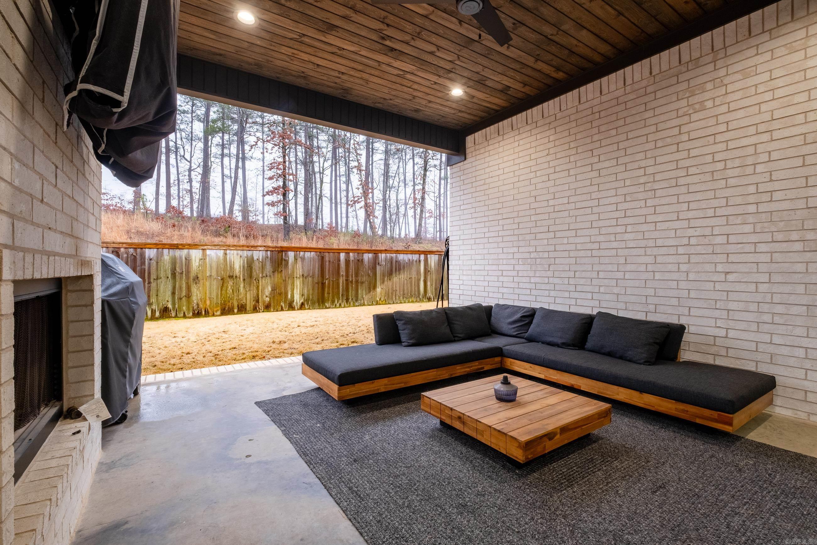 WILDWOOD PLACE - Residential