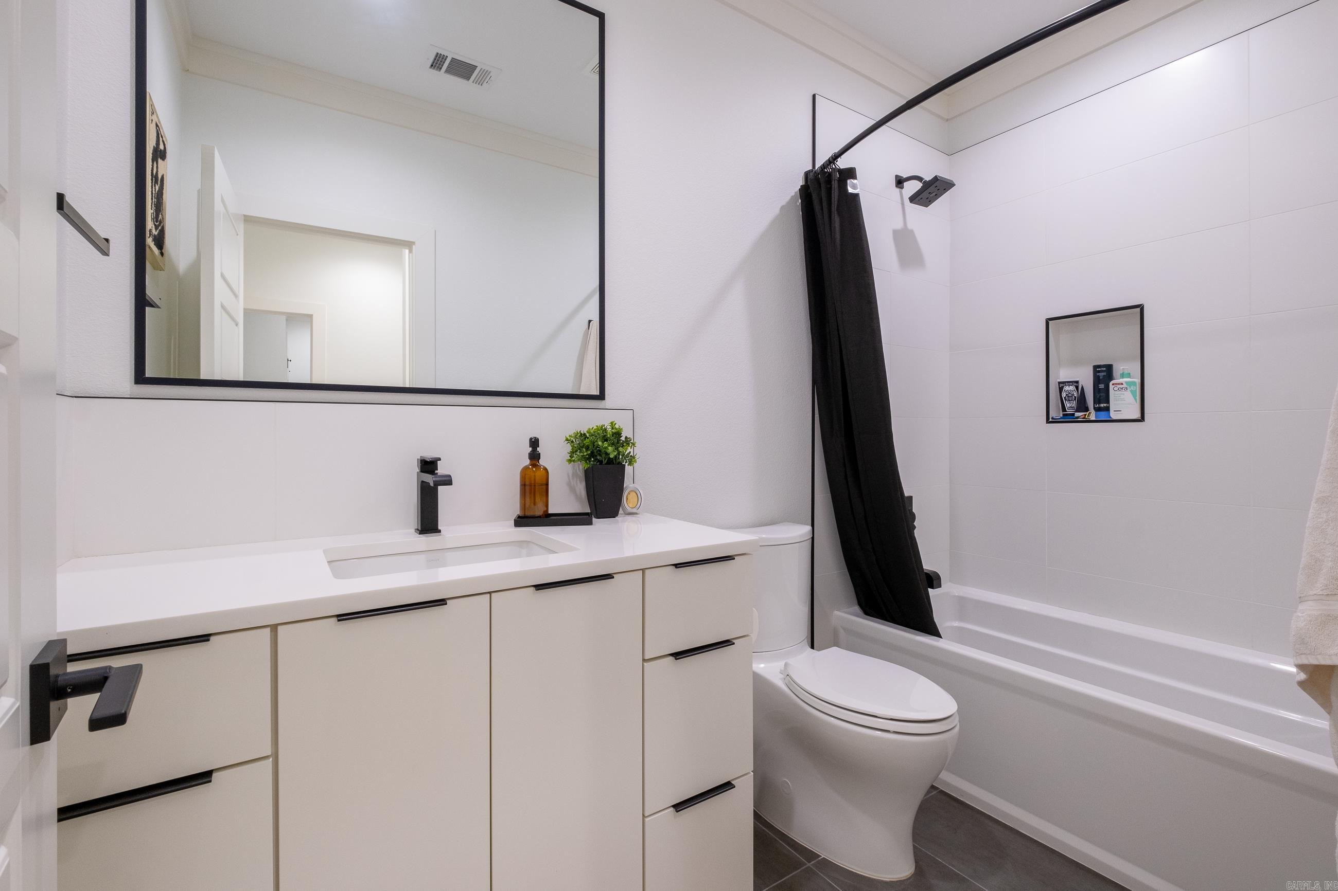 WILDWOOD PLACE - Residential