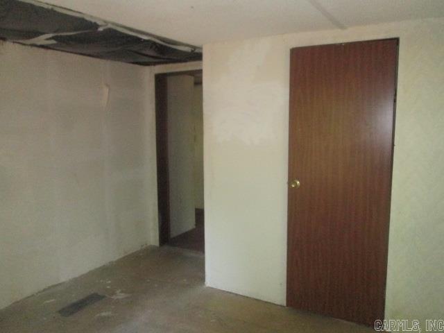 Sarah Lin - Residential