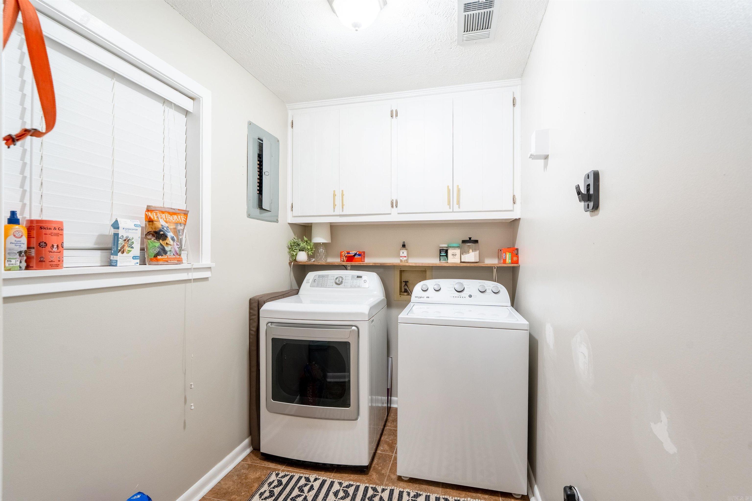 WESTERN HILLS ADD - Residential