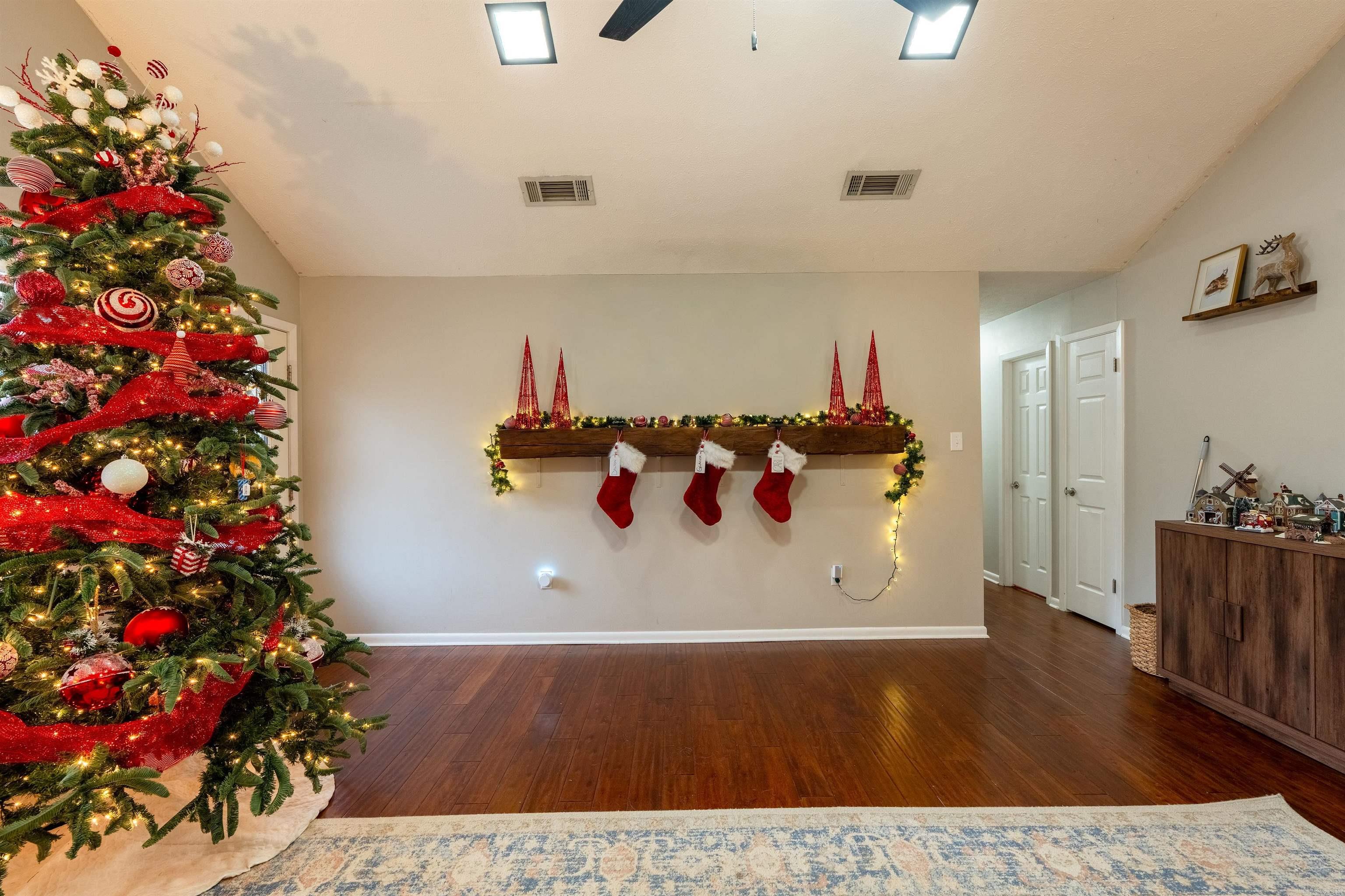 WESTERN HILLS ADD - Residential