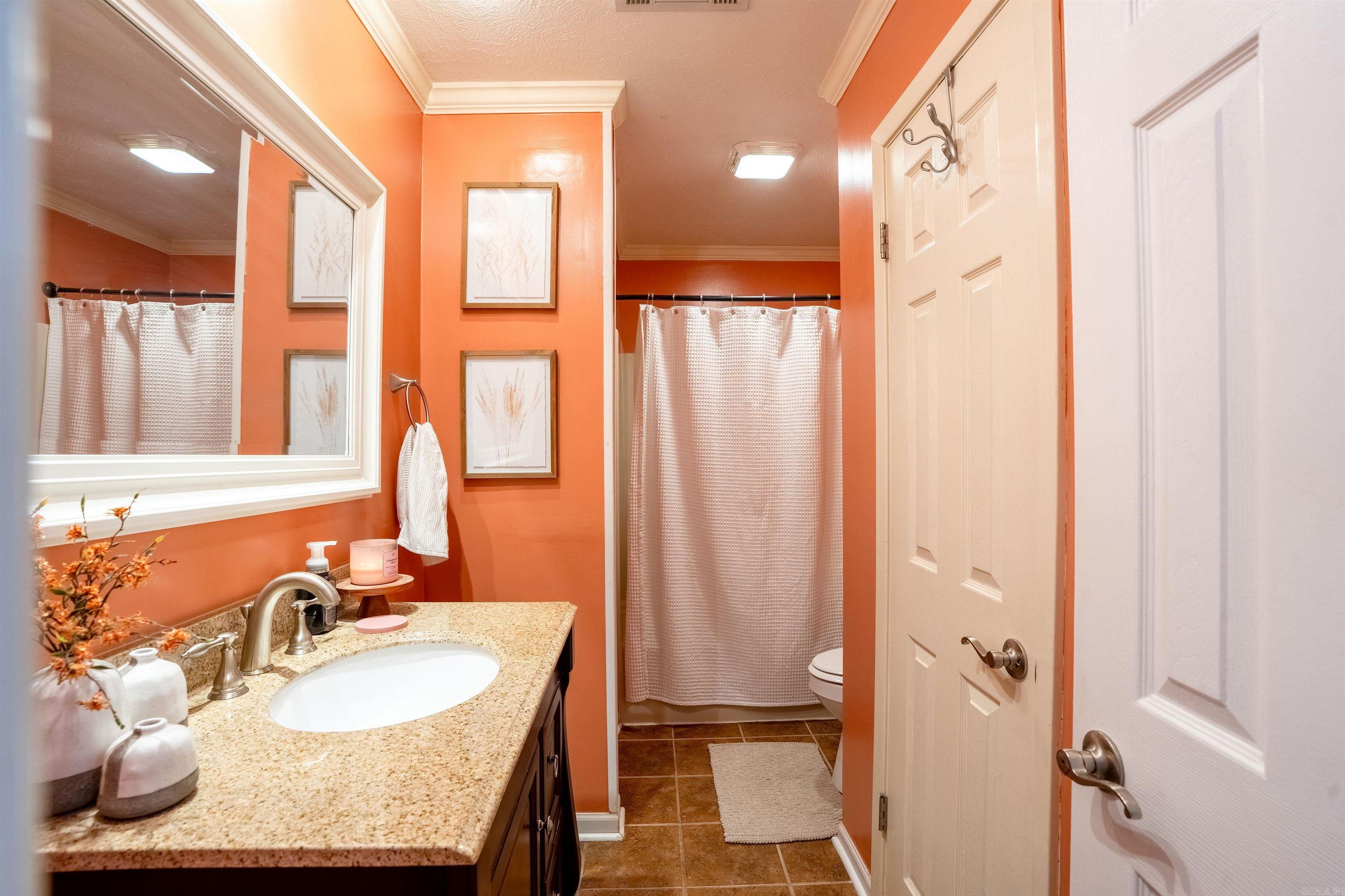 WESTERN HILLS ADD - Residential