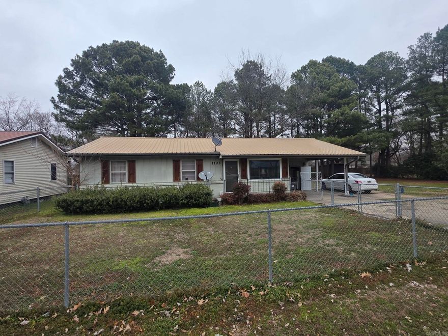 Great opportunity on this 3BR/2BA home with 1,246 sq ft on a generous half-acre fenced lot. Metal roof, gas wall heaters, and central air. Home sits on crawl space and needs only minor cosmetic improvements to truly shine. Priced with room for equity, with after-improvement value easily supported around $140,000. Ideal for first-time buyers, rental investors, or anyone looking to add value with light updates.  Easily converted to a 4 bedroom. Gas heat and cook stove. House is on crawl space. Not in flood zone!  Seller willing to assist with closing cost up to $6,000.  CASH OR CONVENTIONAL LOANS ONLY!
