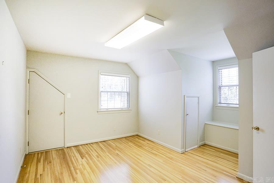 INDIANHEAD LAKES EST - Residential