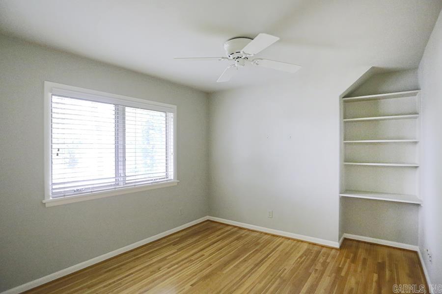 INDIANHEAD LAKES EST - Residential