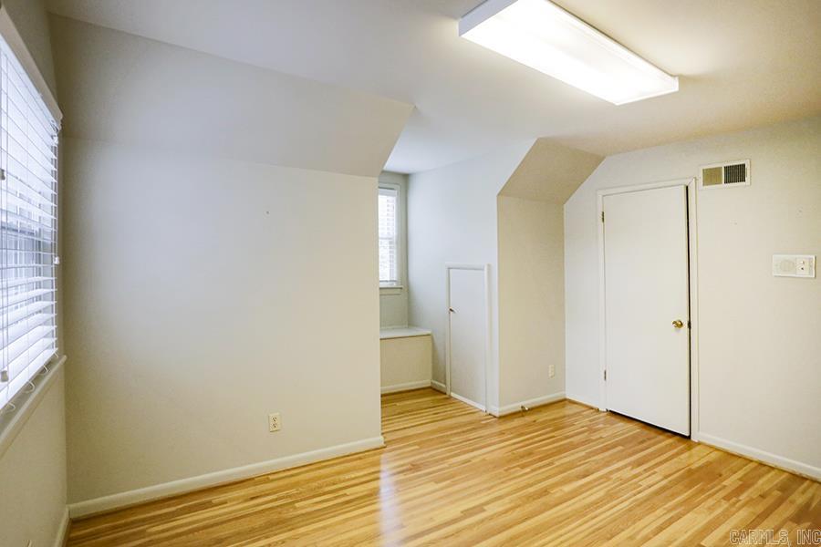 INDIANHEAD LAKES EST - Residential