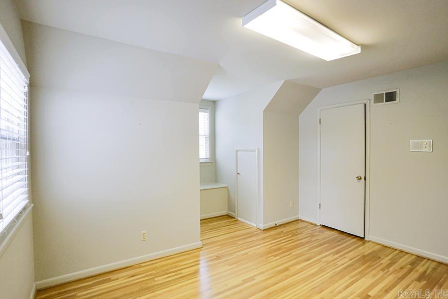 INDIANHEAD LAKES EST - Residential