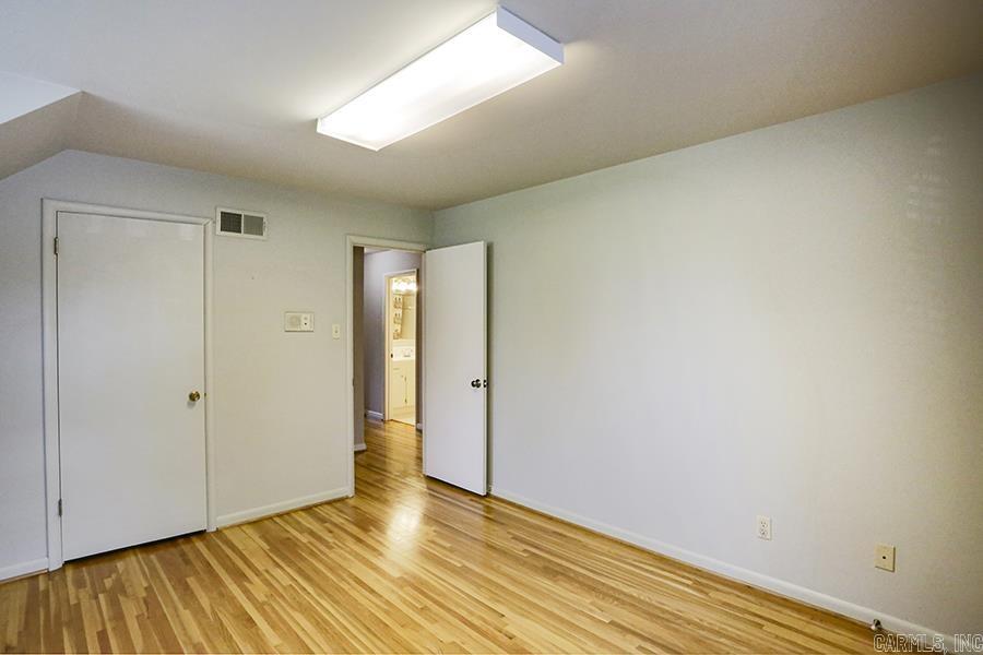 INDIANHEAD LAKES EST - Residential