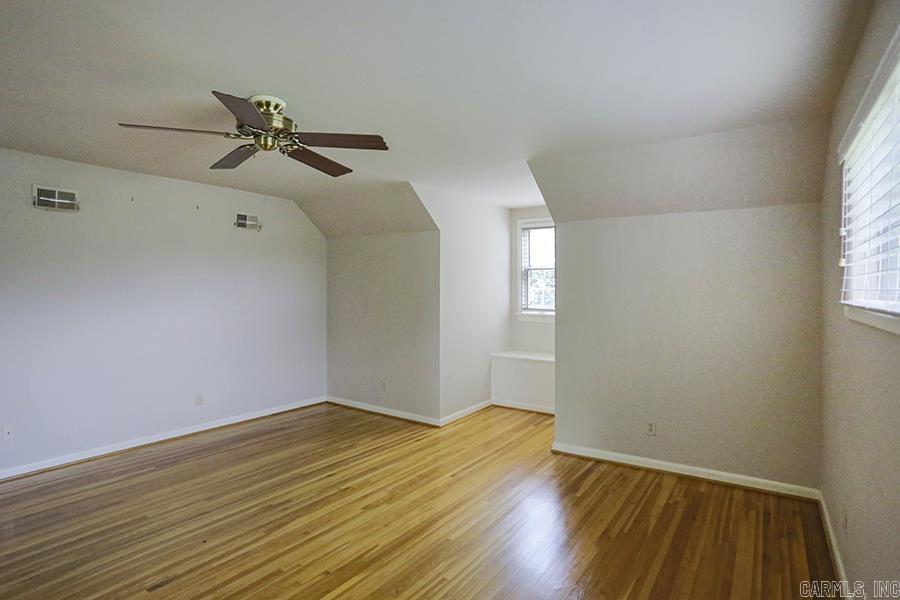 INDIANHEAD LAKES EST - Residential