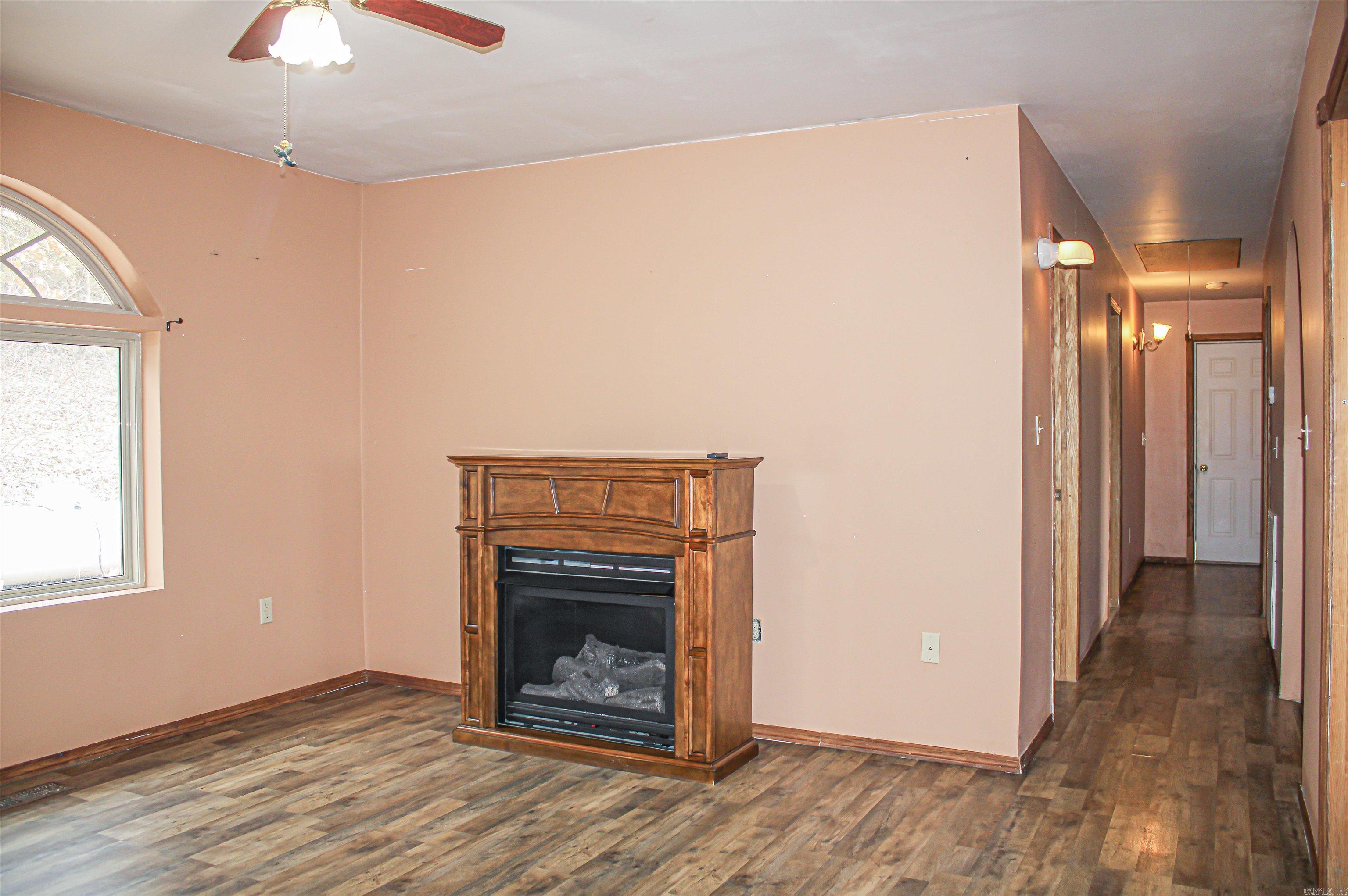 VALLEY VIEW ESTATES - Residential
