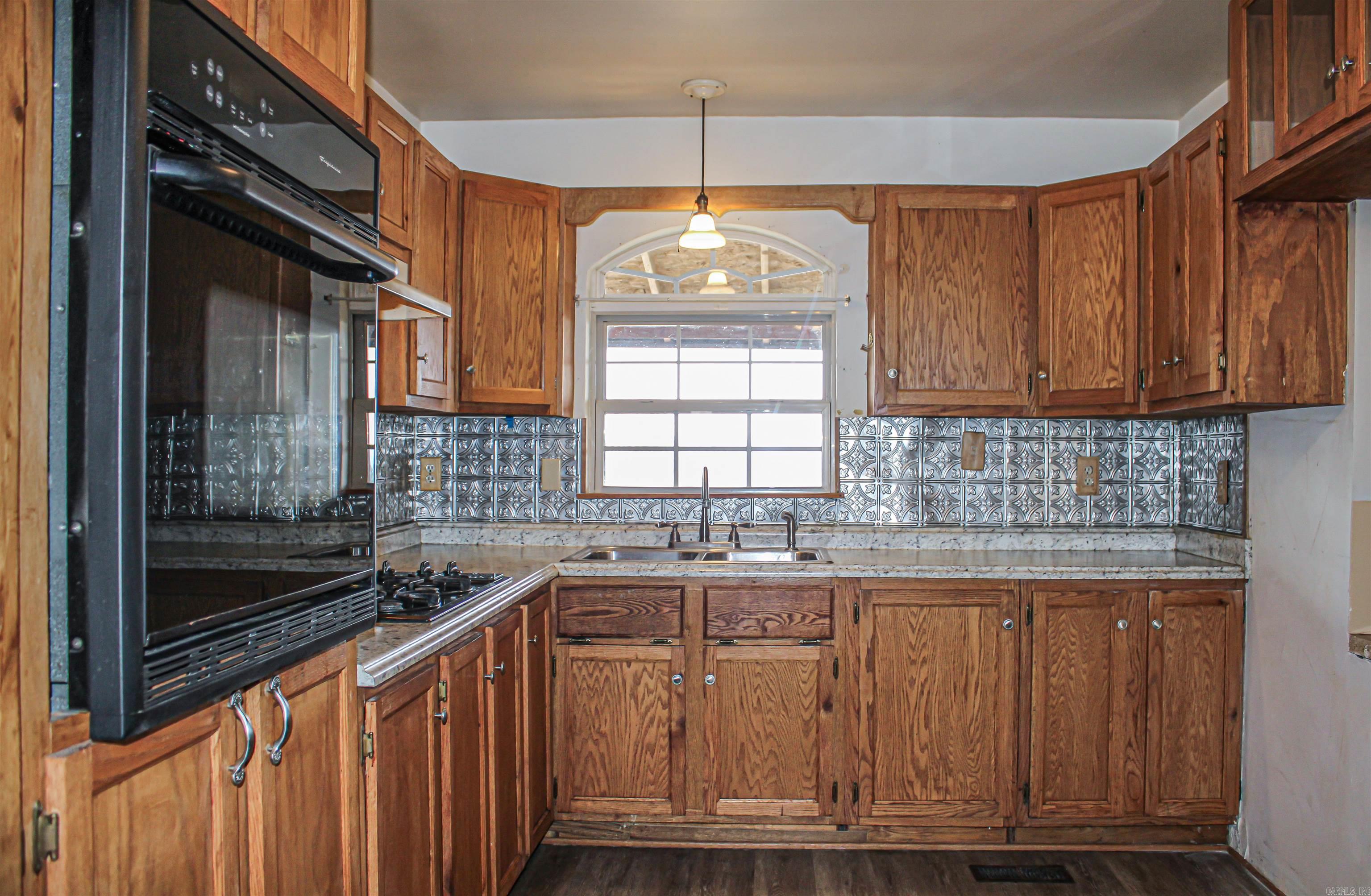 VALLEY VIEW ESTATES - Residential
