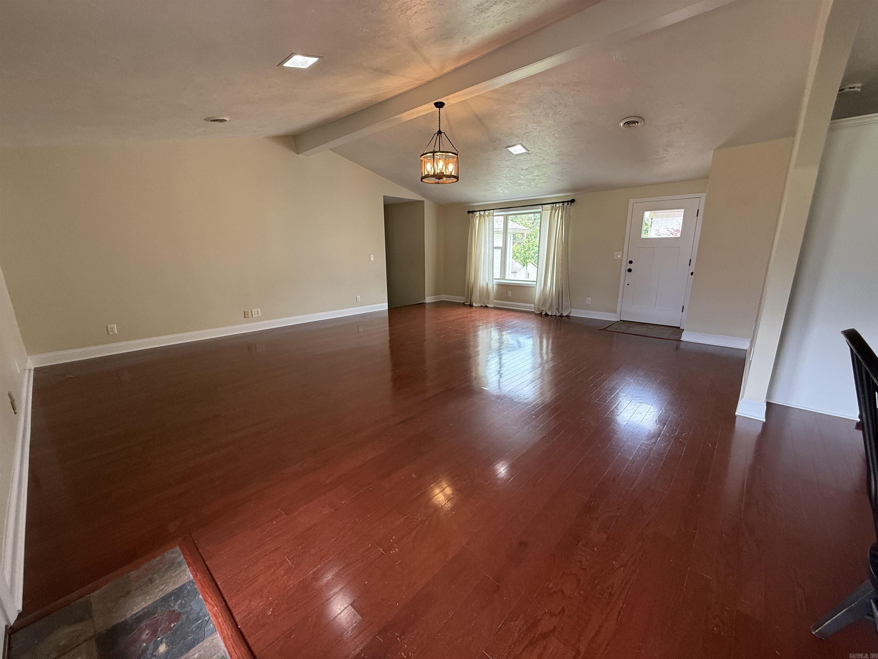 PIGGOTT - Residential