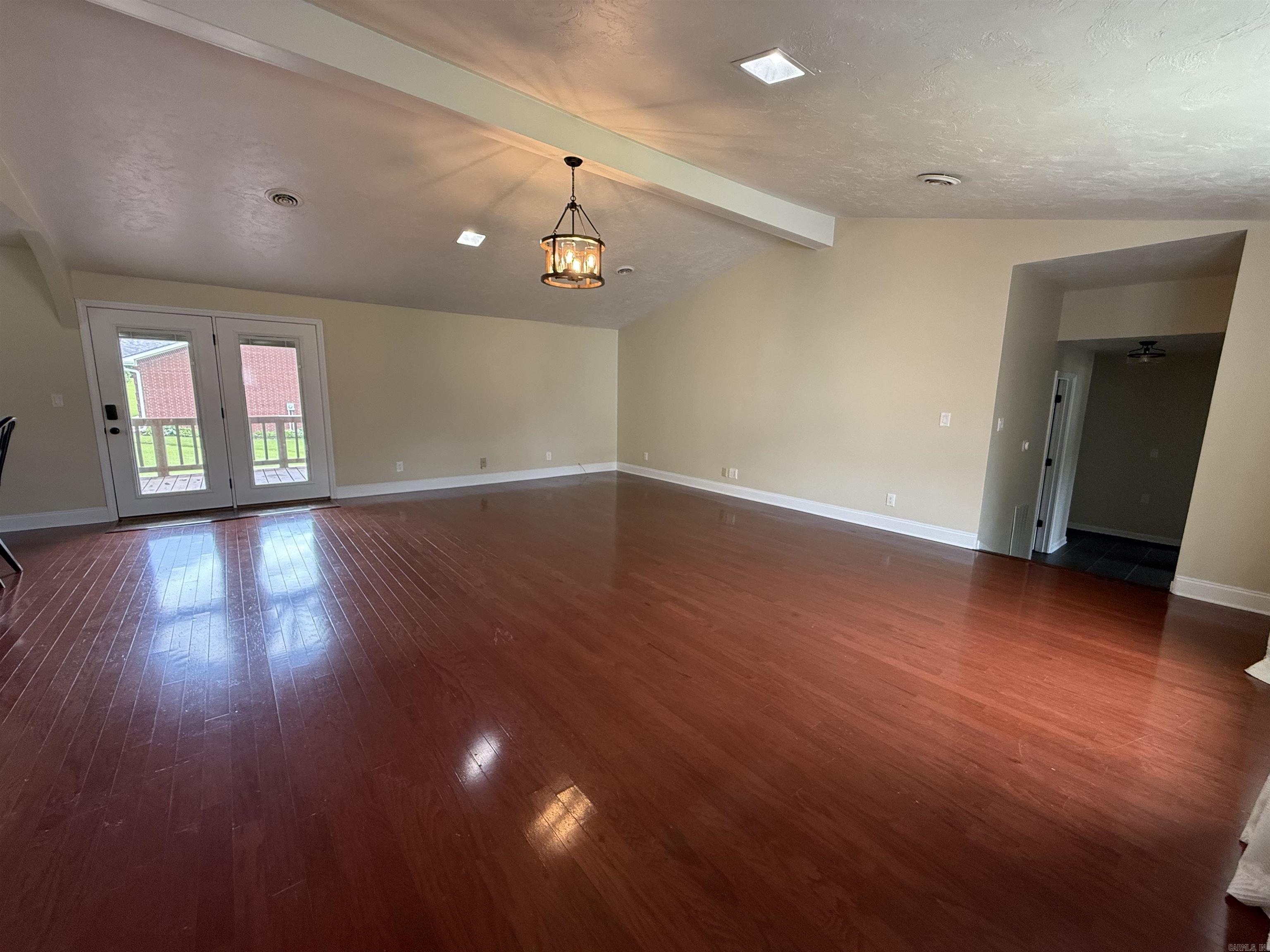 PIGGOTT - Residential