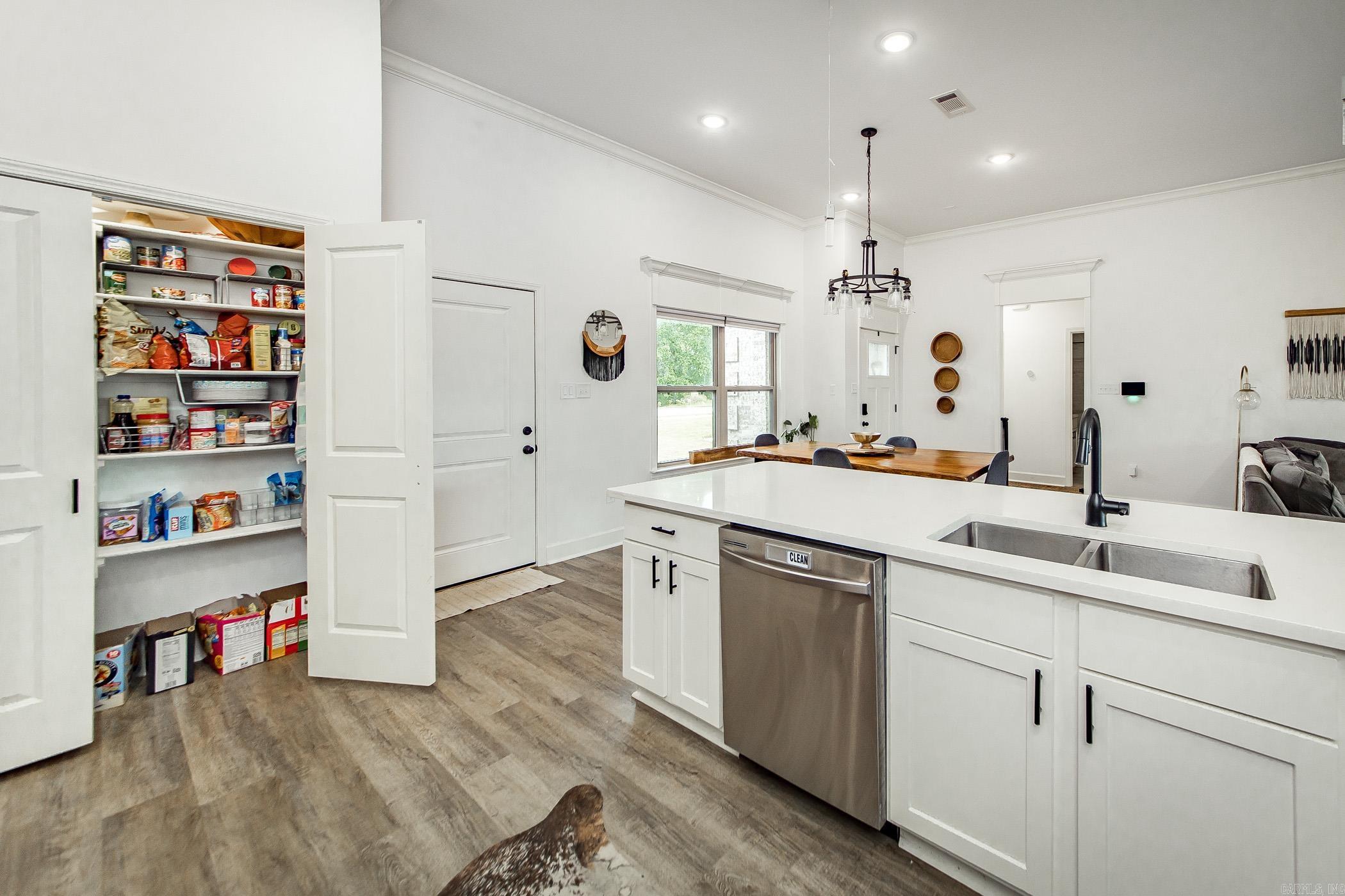 GREYSTONE - Residential
