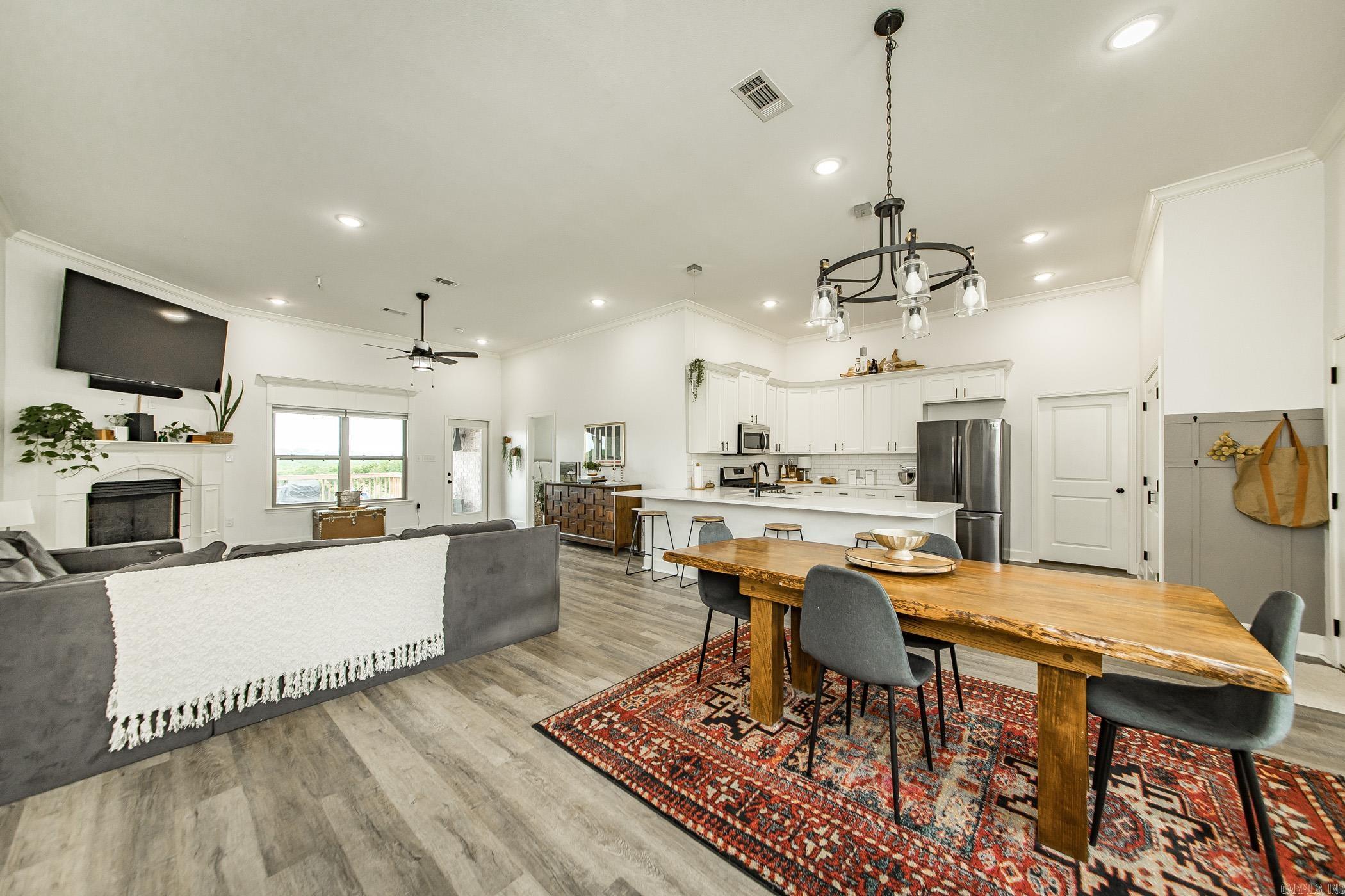 GREYSTONE - Residential