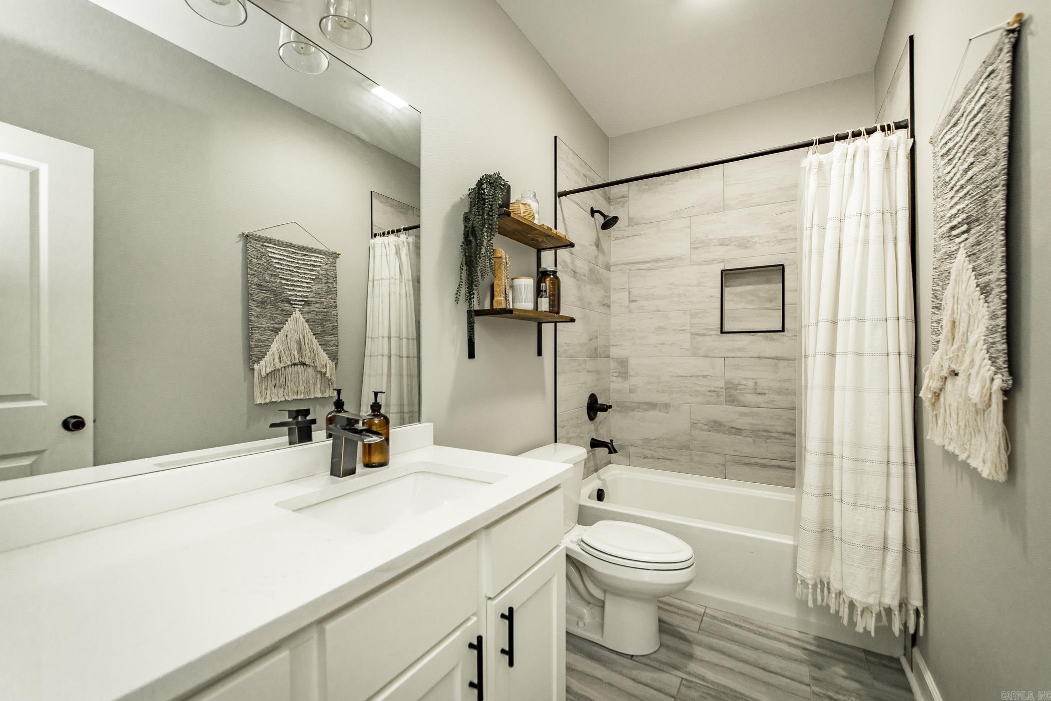 GREYSTONE - Residential