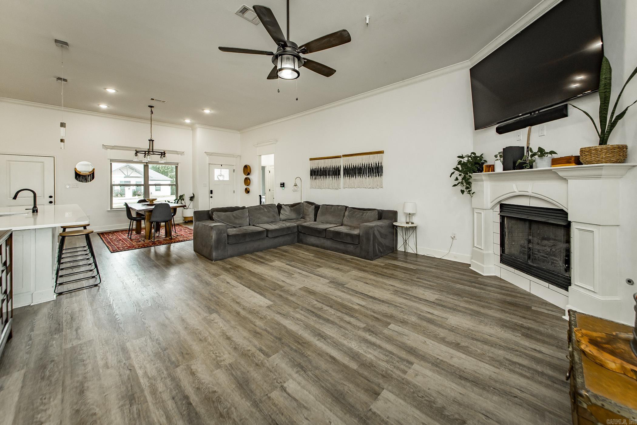 GREYSTONE - Residential