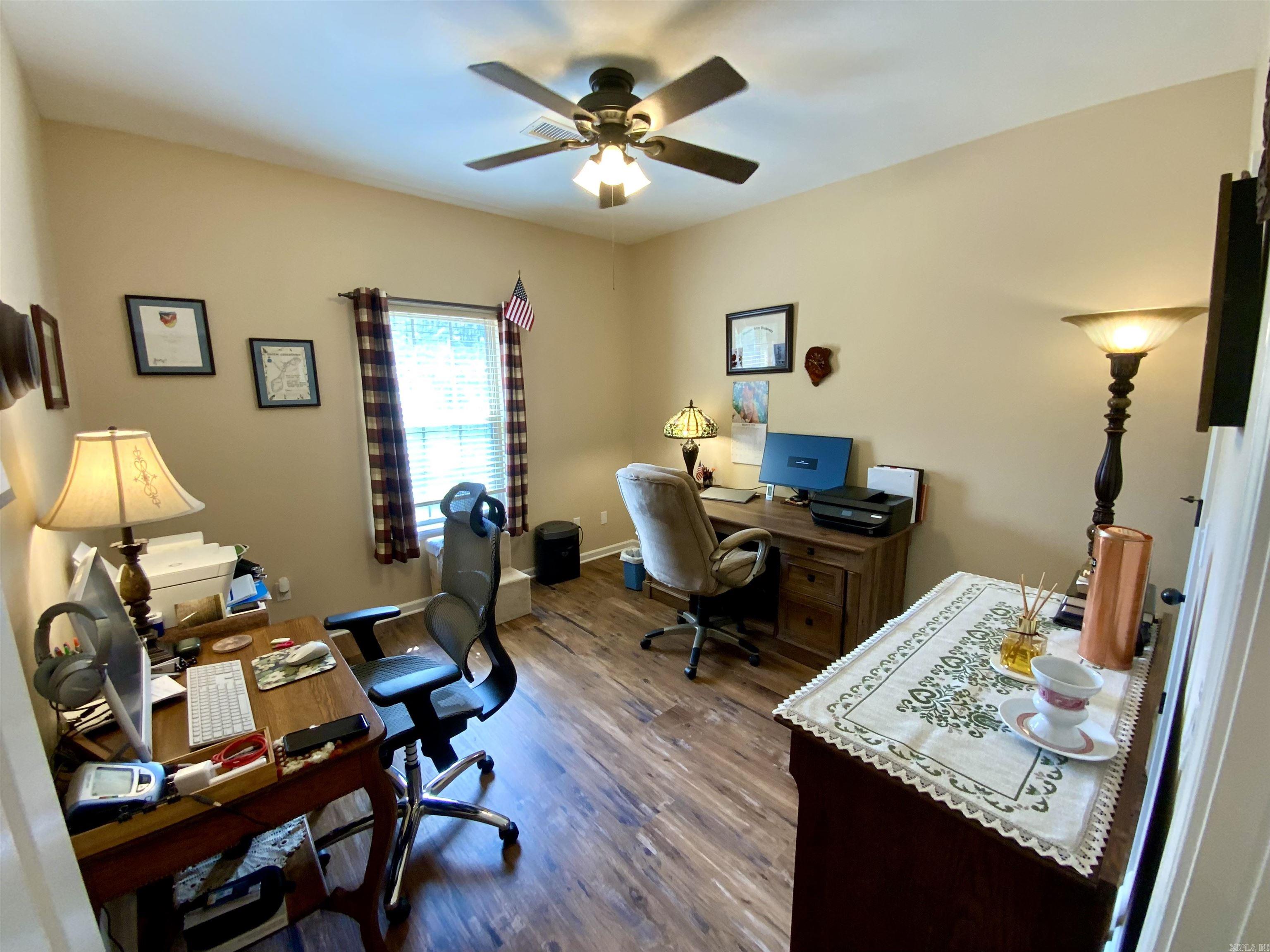 SUMMER HEIGHTS - Residential