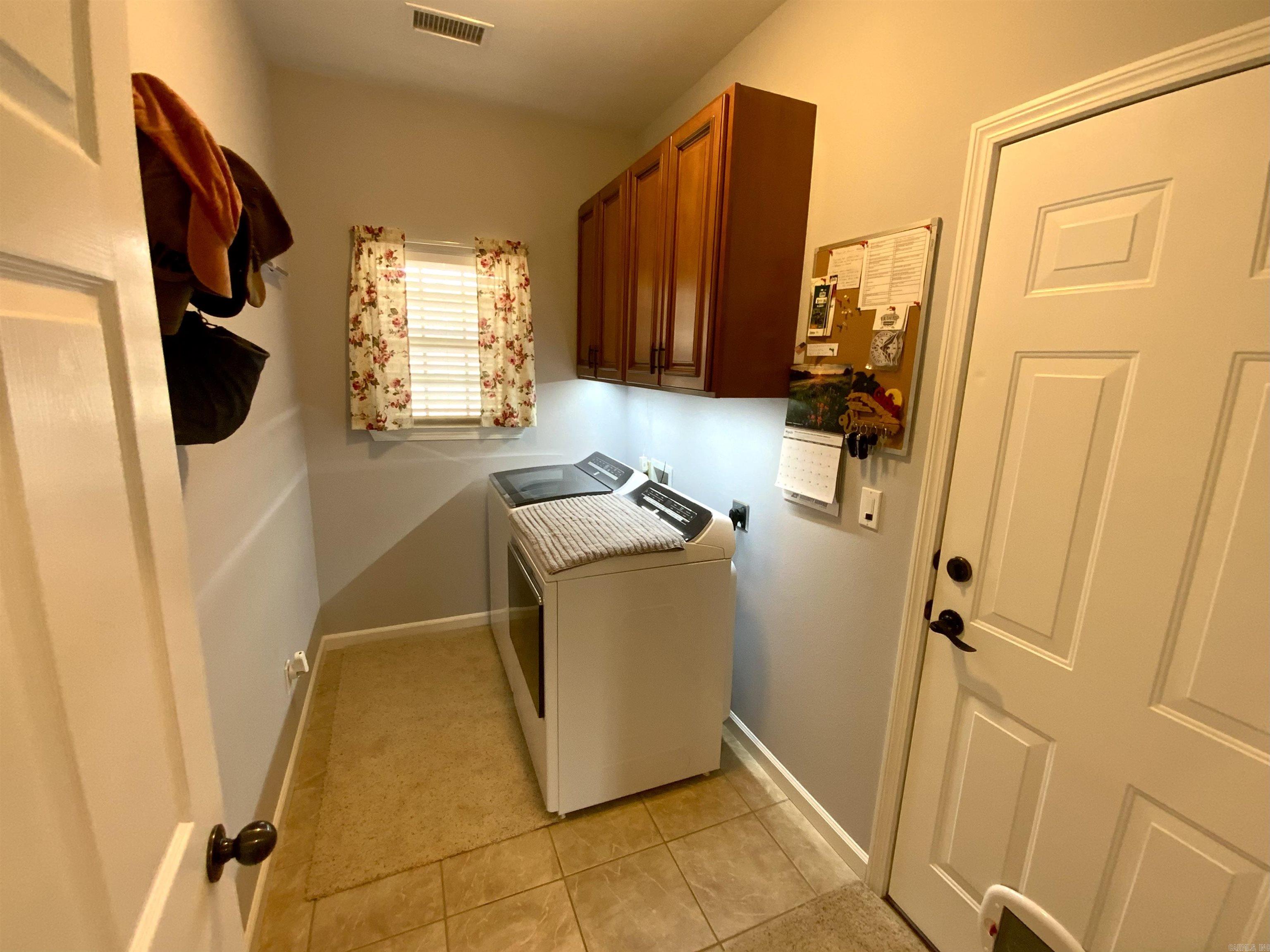 SUMMER HEIGHTS - Residential