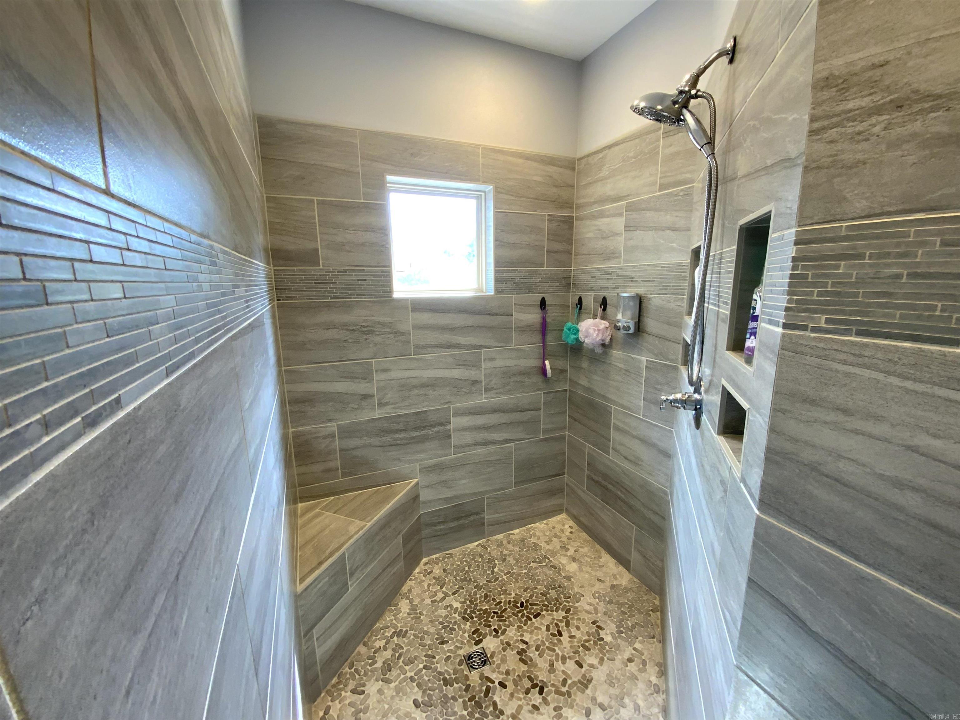 SUMMER HEIGHTS - Residential