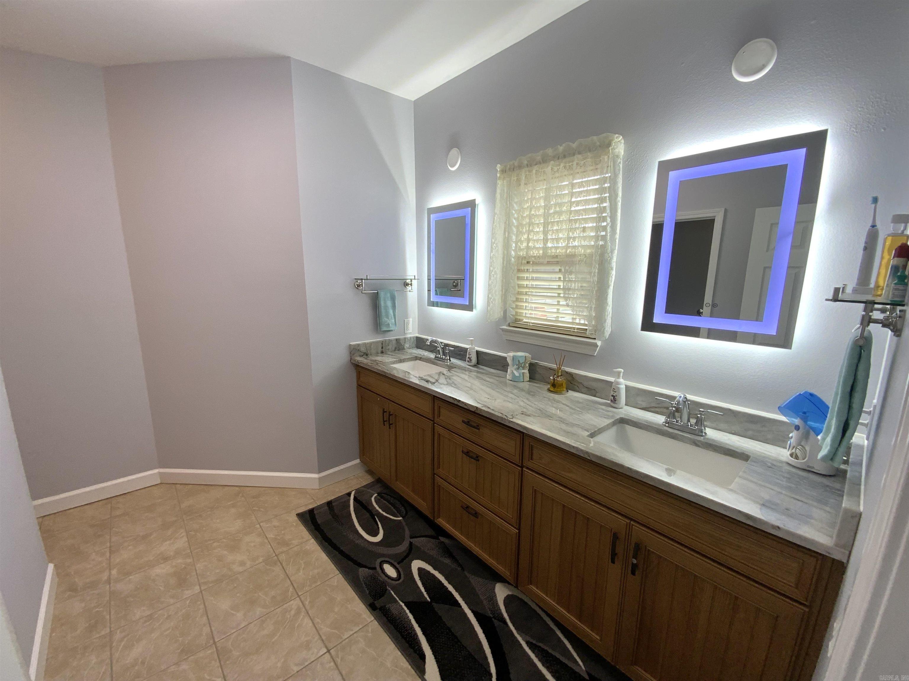 SUMMER HEIGHTS - Residential