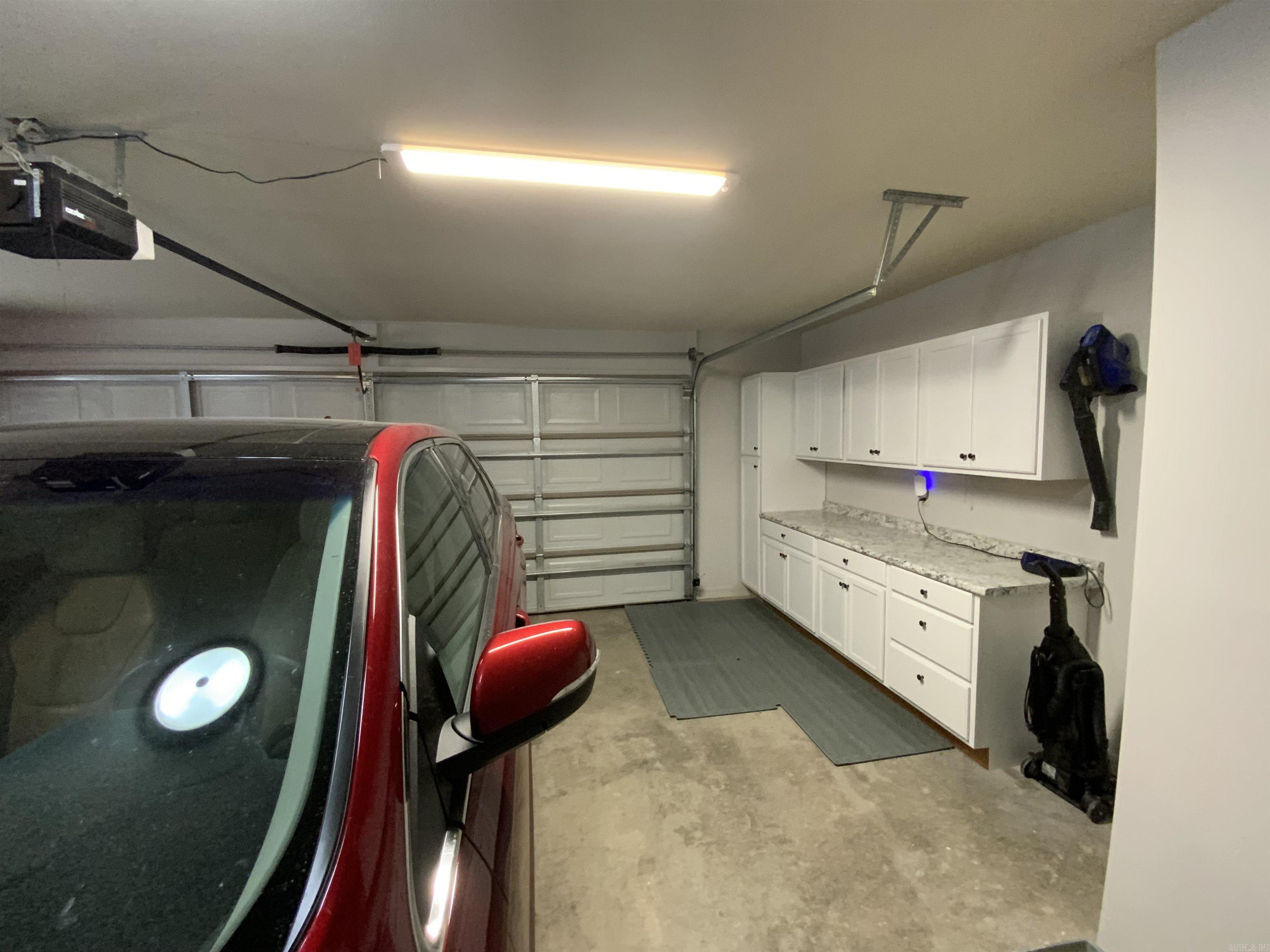 SUMMER HEIGHTS - Residential