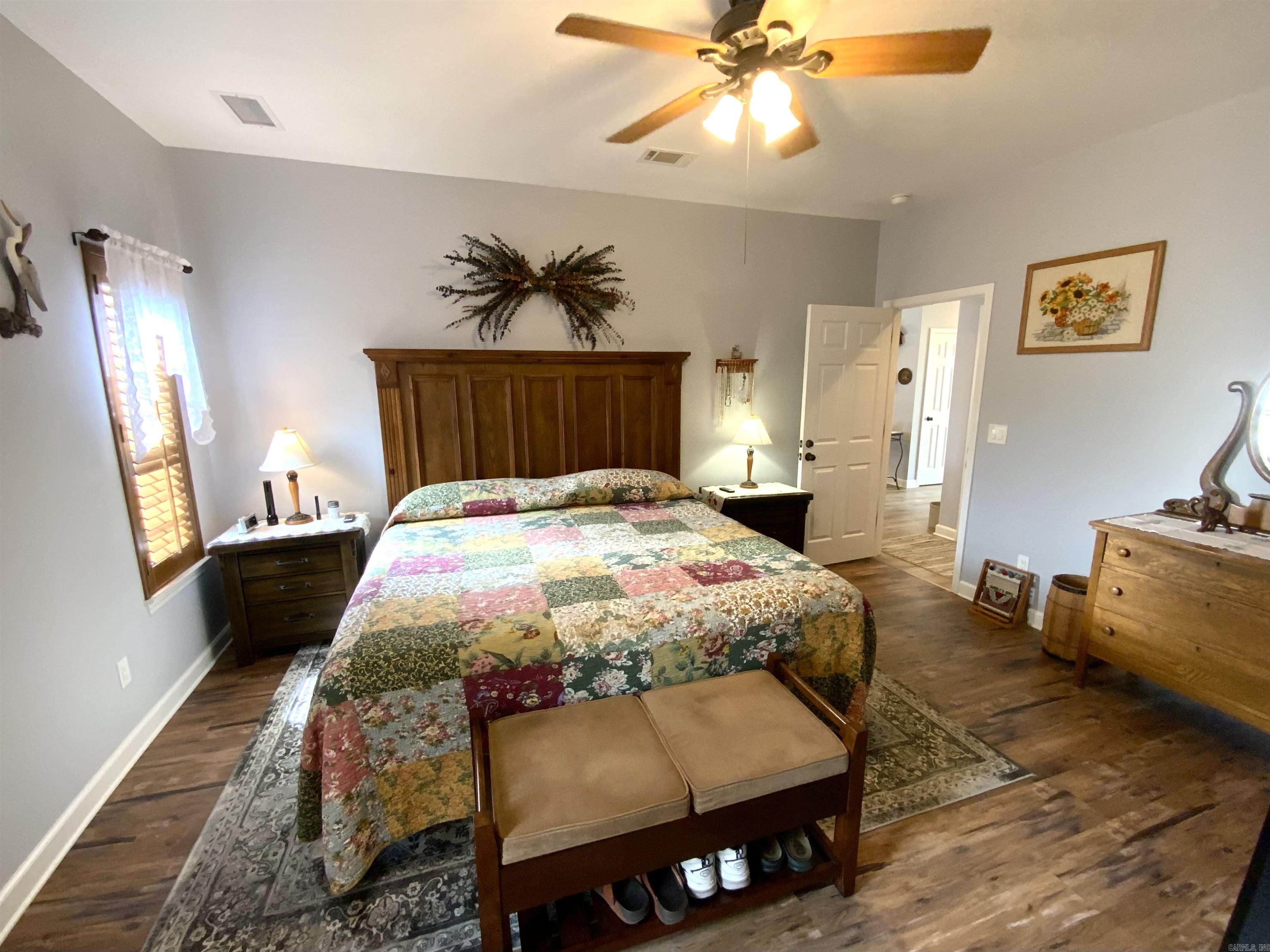 SUMMER HEIGHTS - Residential