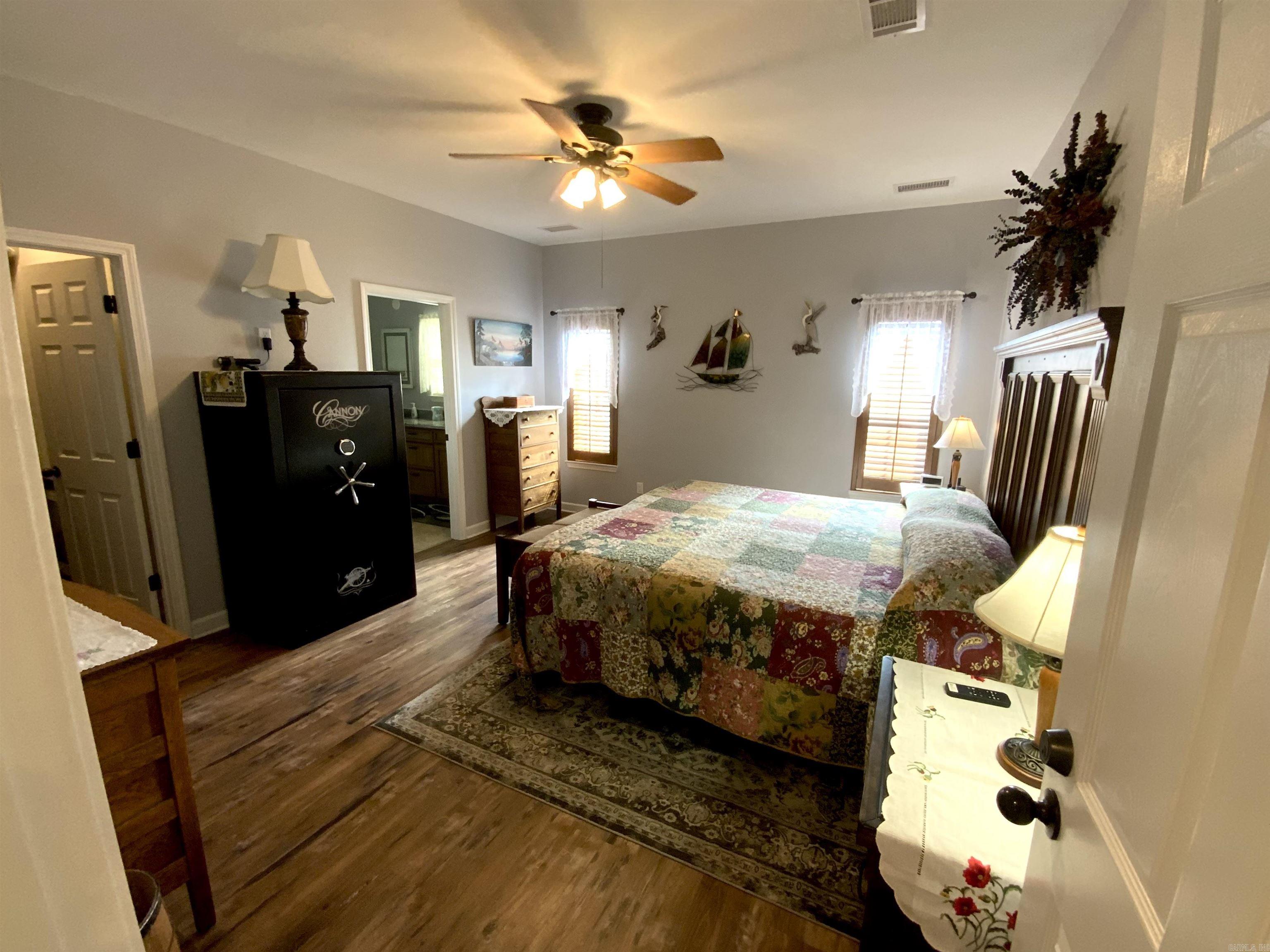 SUMMER HEIGHTS - Residential