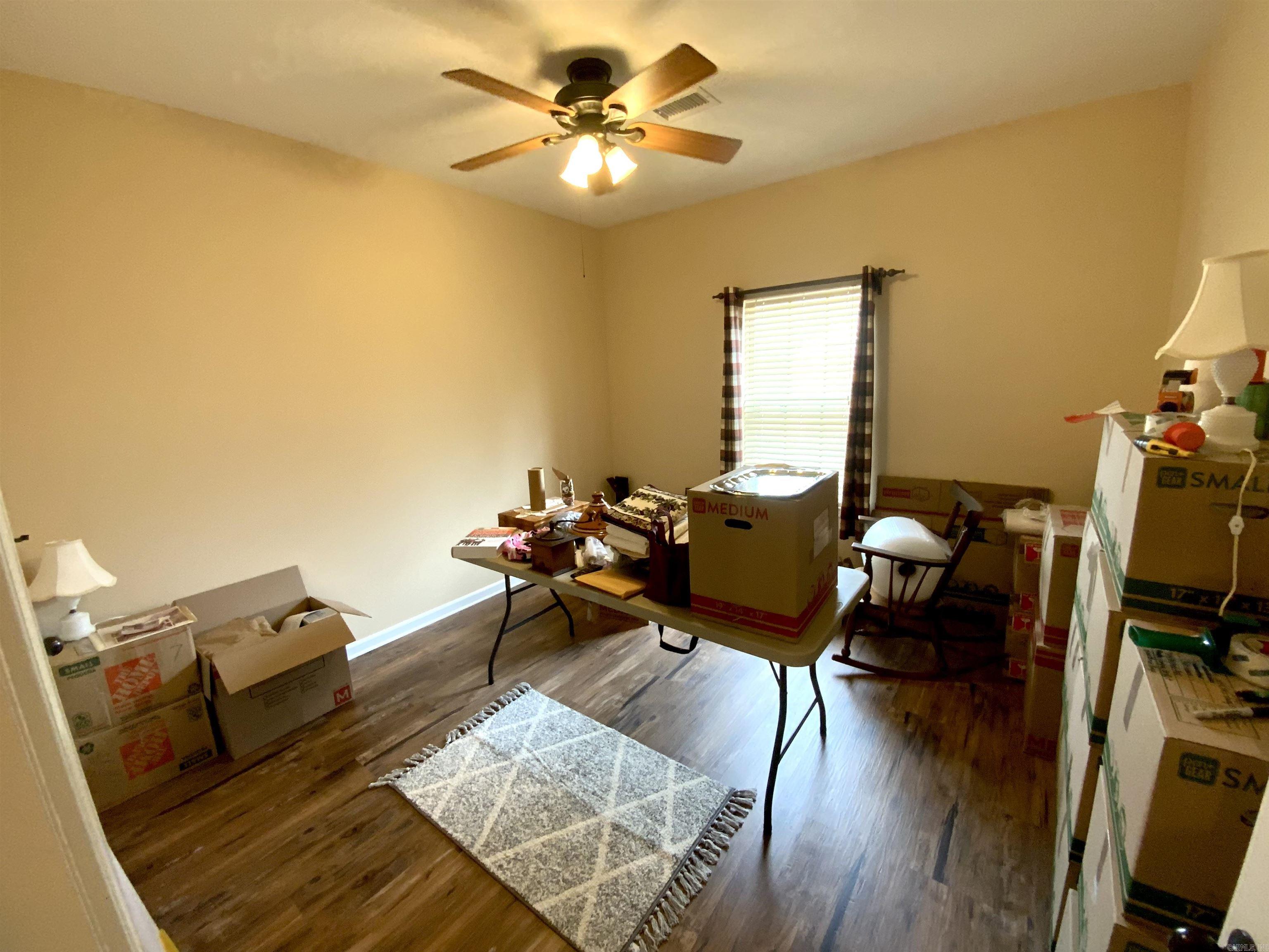 SUMMER HEIGHTS - Residential