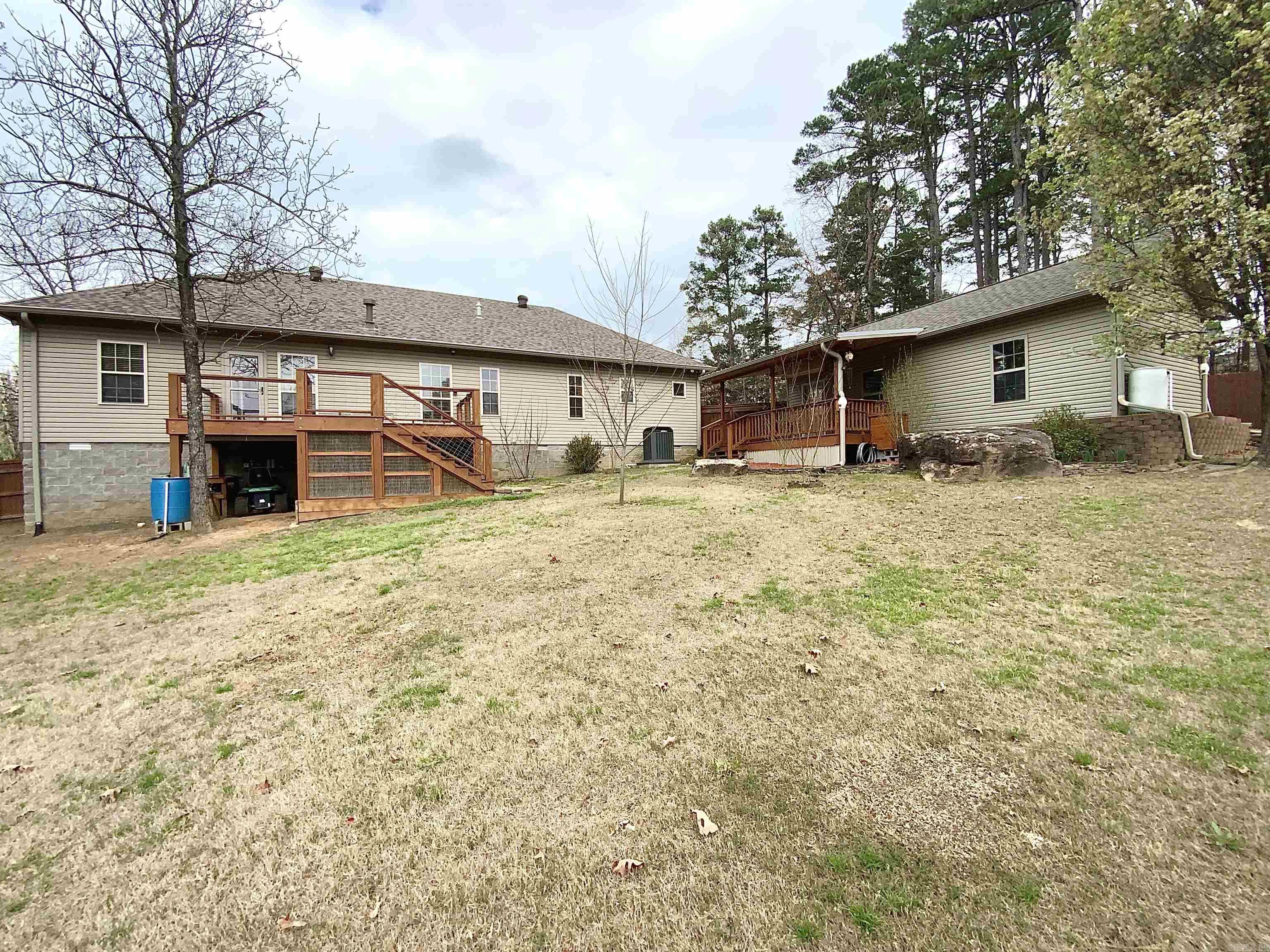 SUMMER HEIGHTS - Residential