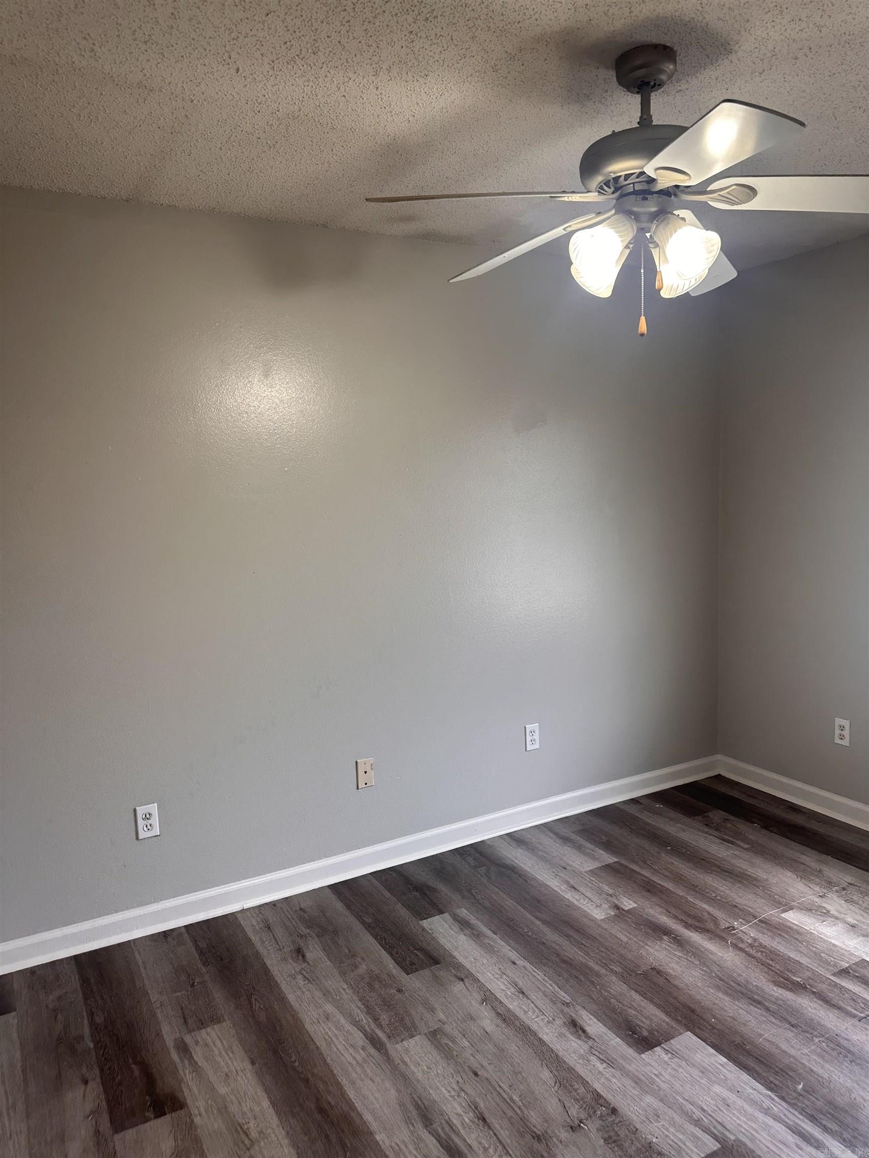 Meadowlake Estates - Residential Lease