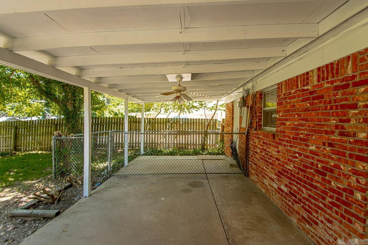 STURBRIDGE - Residential