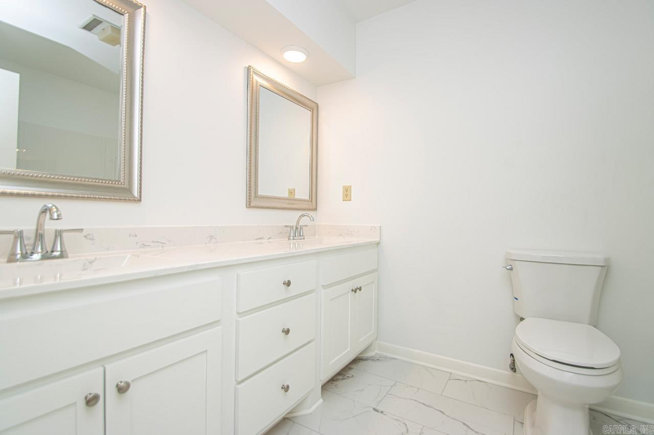 STURBRIDGE - Residential