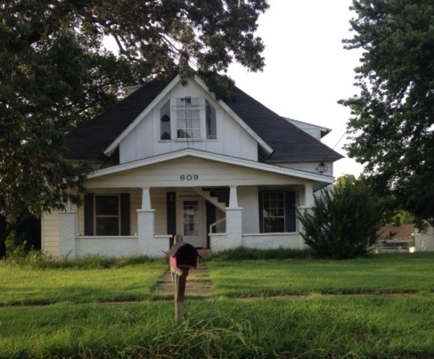 REO PROPERTY-BANK OWNED. PROPERTY SOLD AS IS. The Listing Broker & Seller assume no responsibility & make no guarantees, warranties or representations as to accuracy of the property information or photographs. Buyer to turn on Utilities for INSPECTIONS.