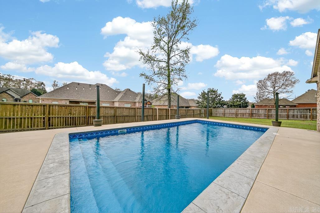 THE PARK ON MT SPRINGS - Residential