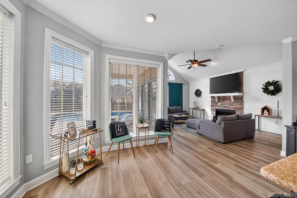 THE PARK ON MT SPRINGS - Residential