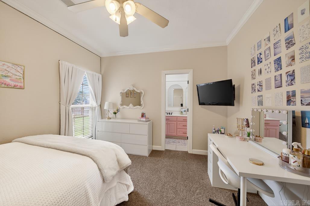 THE PARK ON MT SPRINGS - Residential