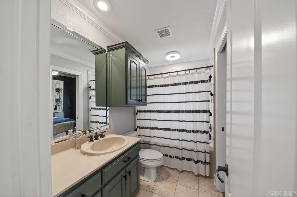 THE PARK ON MT SPRINGS - Residential