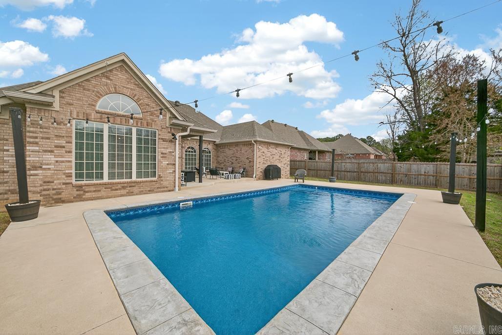 THE PARK ON MT SPRINGS - Residential