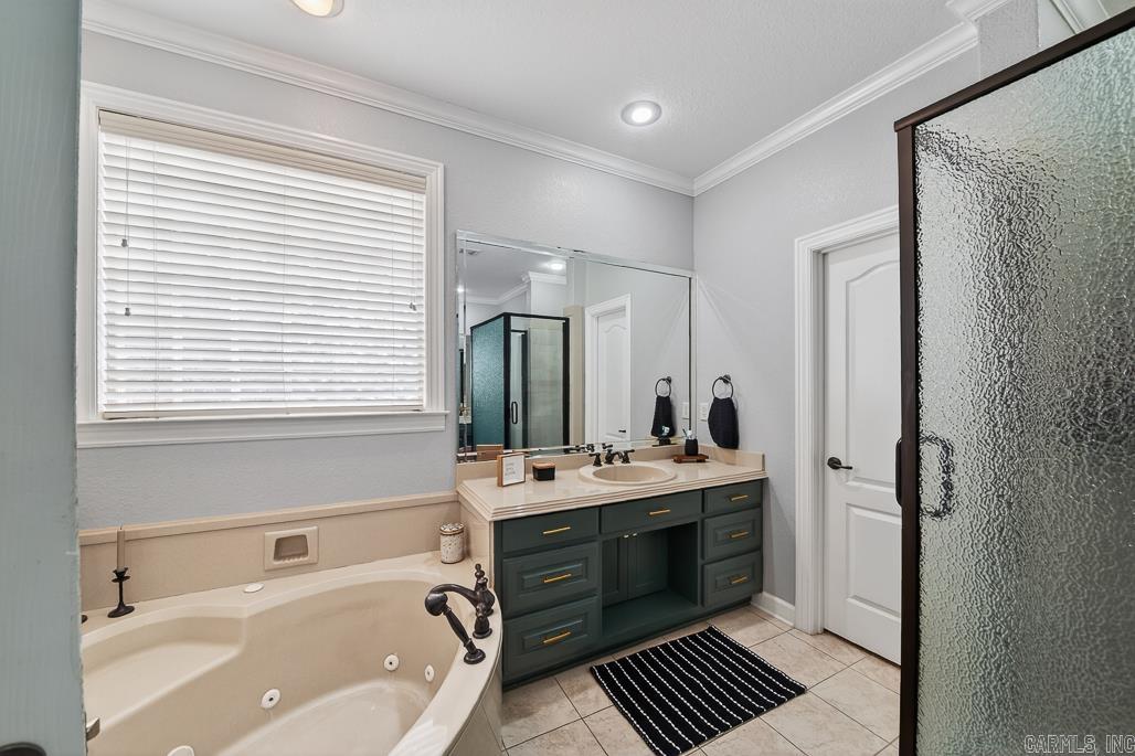 THE PARK ON MT SPRINGS - Residential