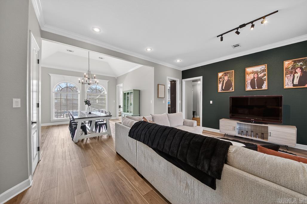 THE PARK ON MT SPRINGS - Residential