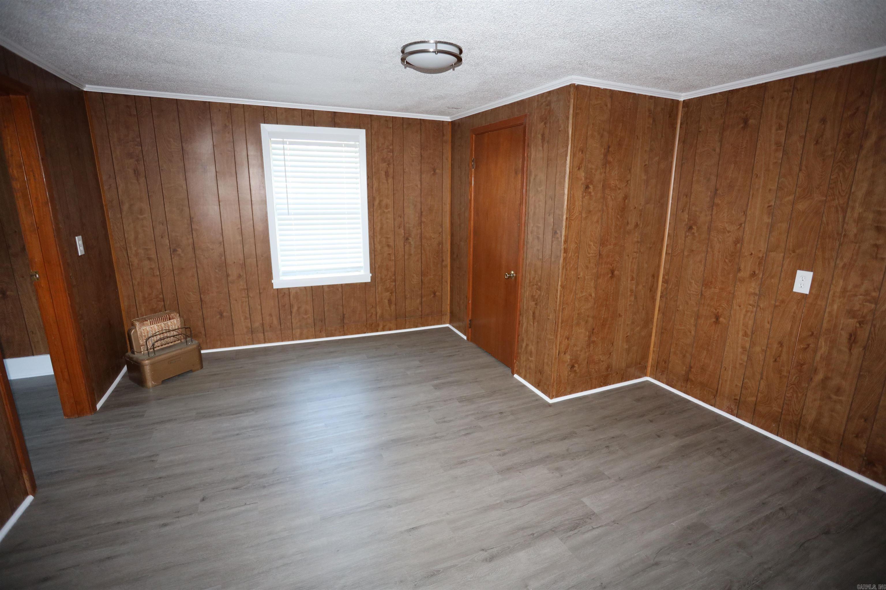 Pine - Residential
