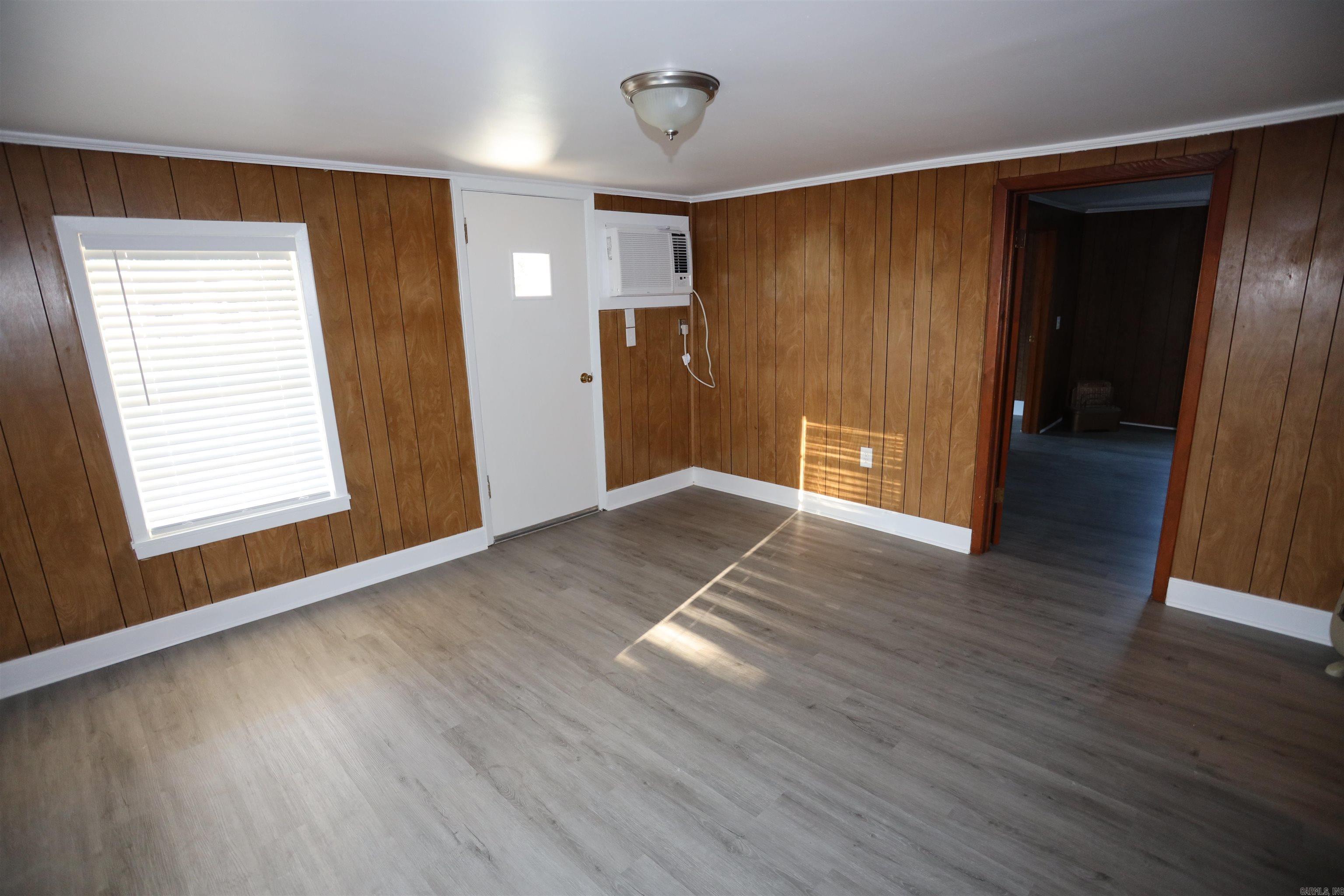 Pine - Residential
